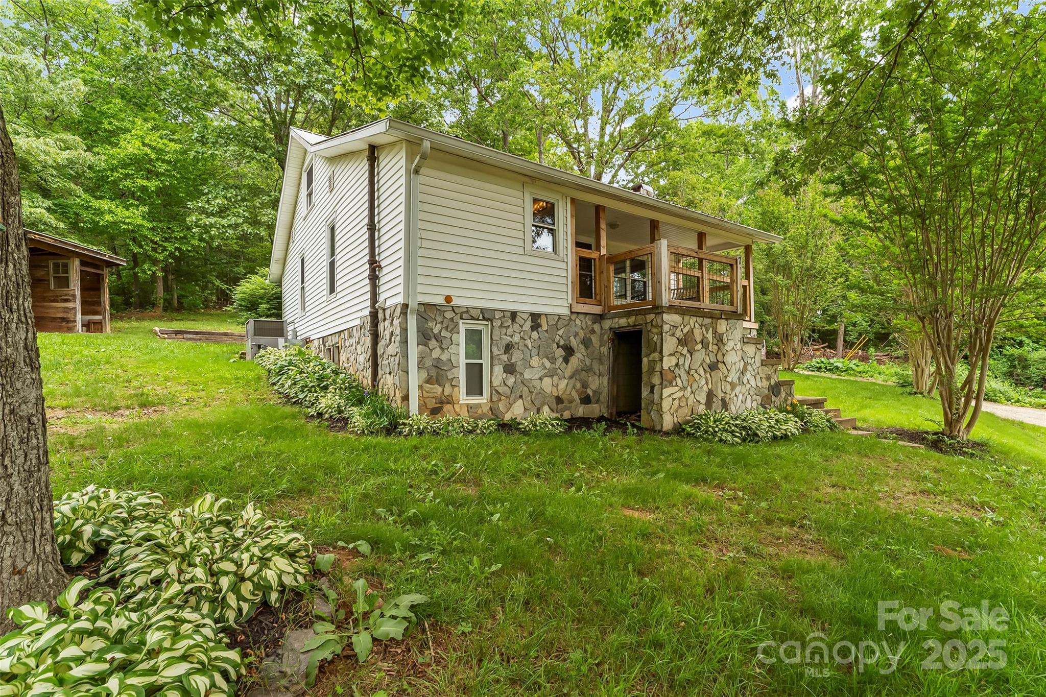 7 Olivewood Drive Property Photo 1