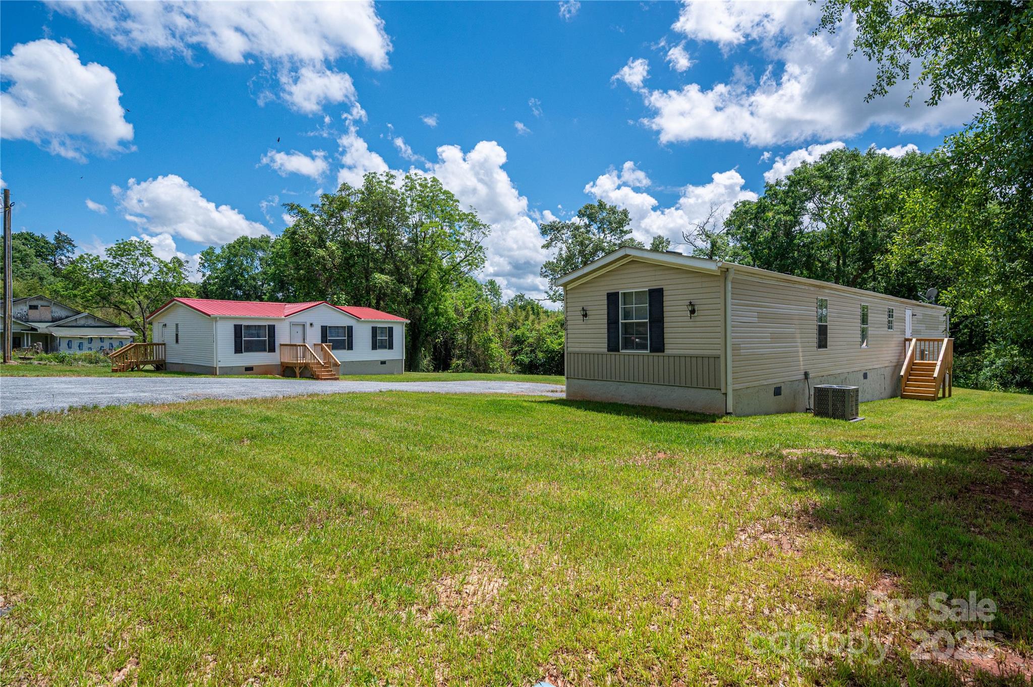 376 Puzzle Creek Road Property Photo 1