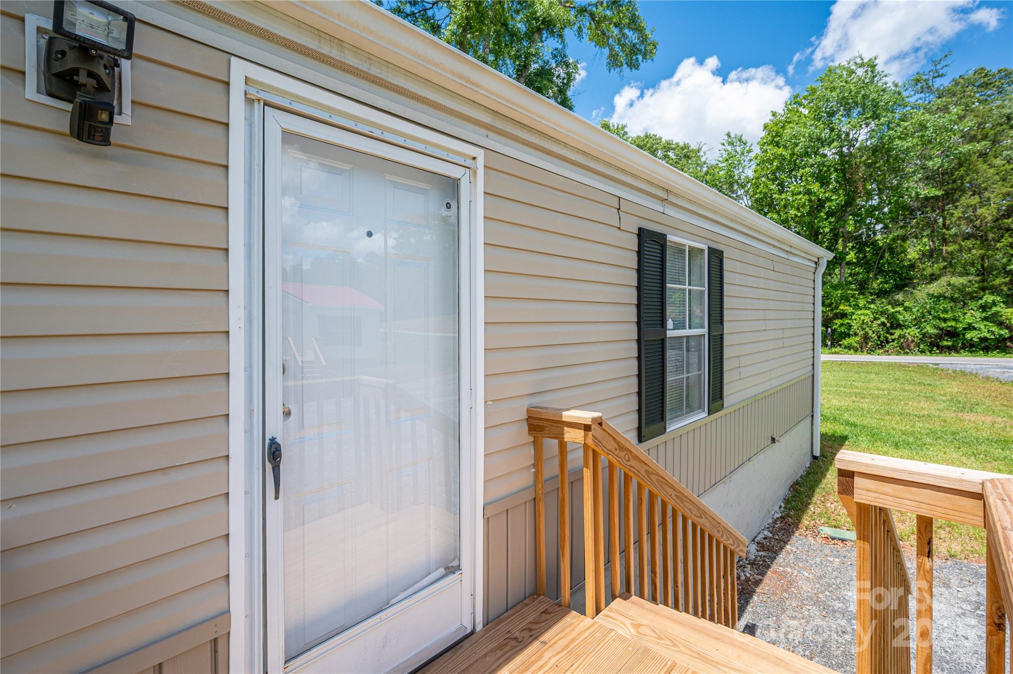 376 Puzzle Creek Road Property Photo 7