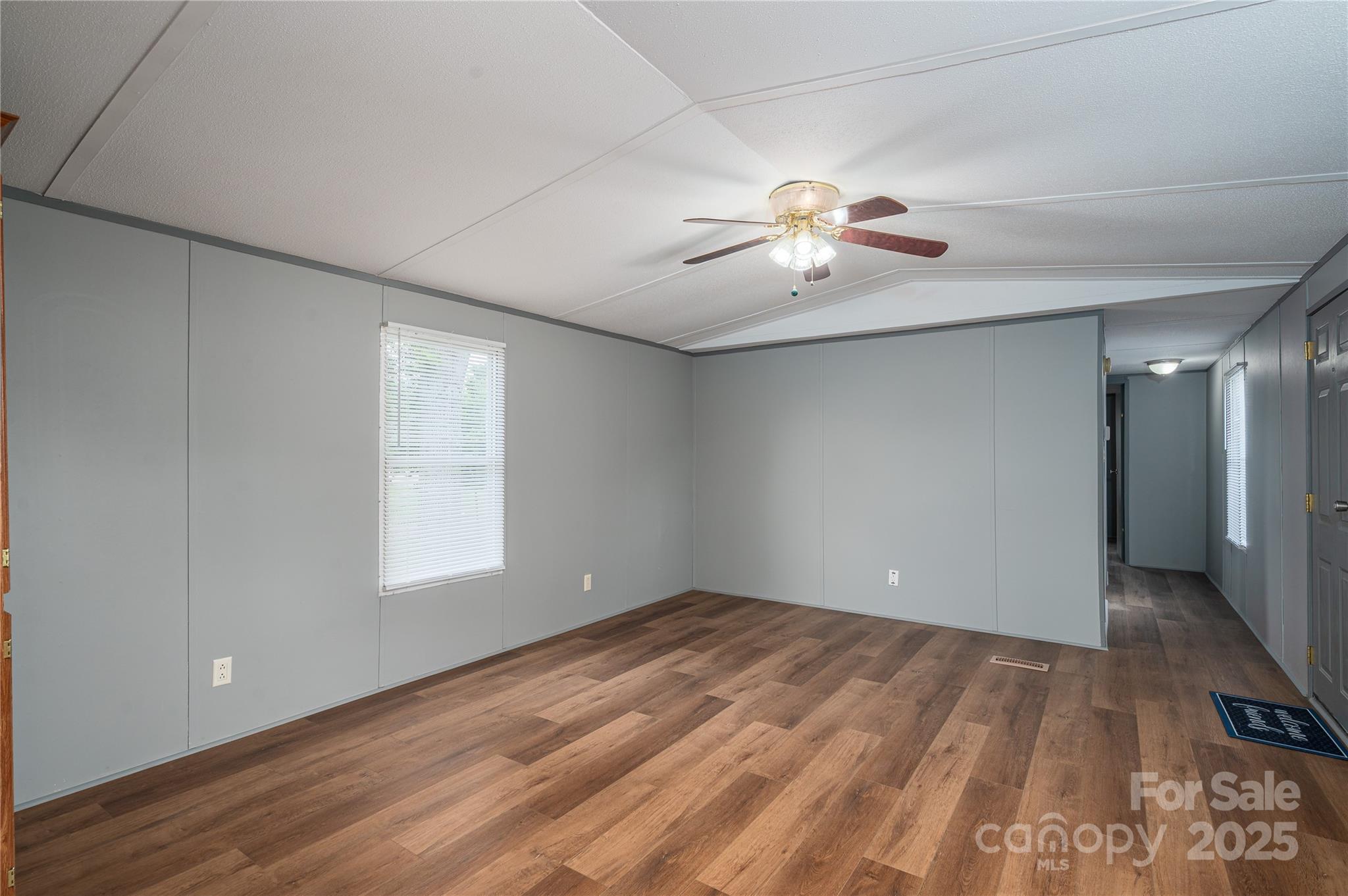 376 Puzzle Creek Road Property Photo 8