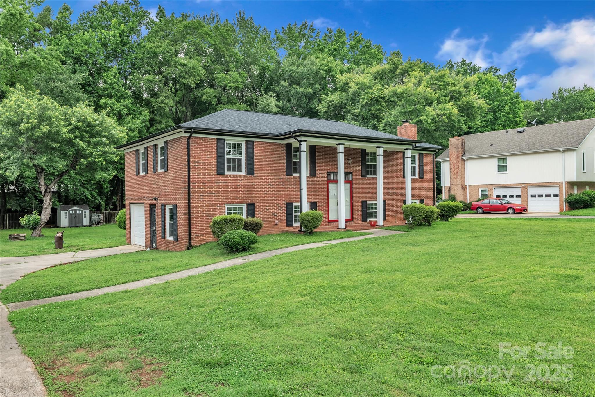 5633 Mallard Drive Property Photo