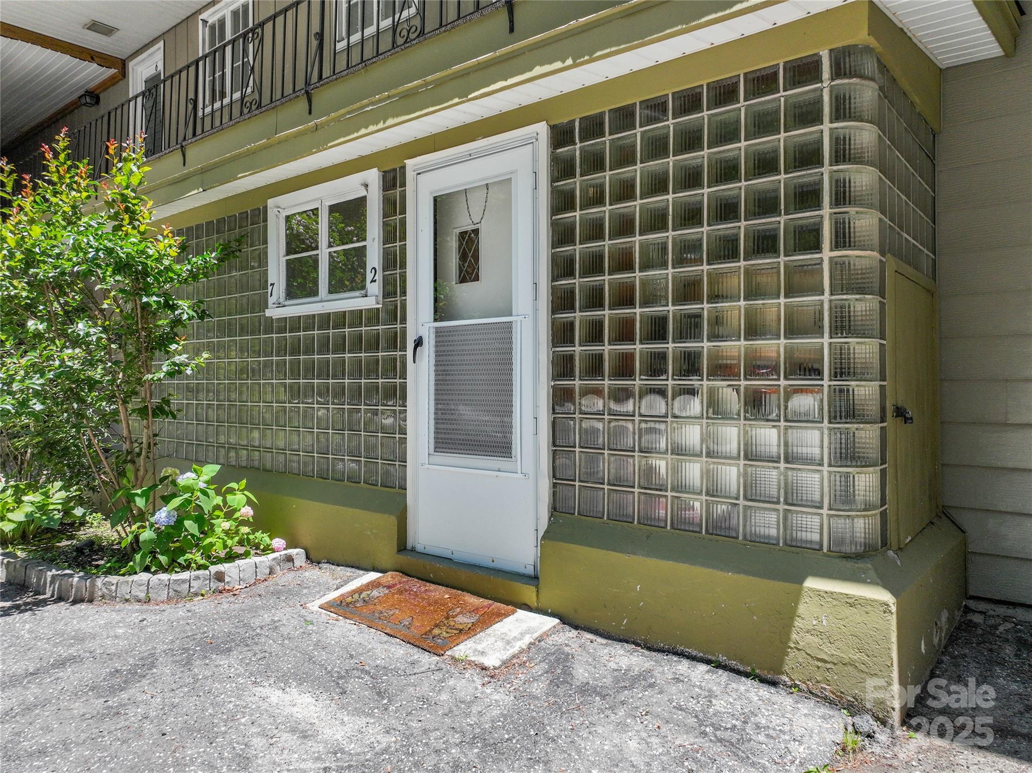 129 Westwood Drive Property Photo 4