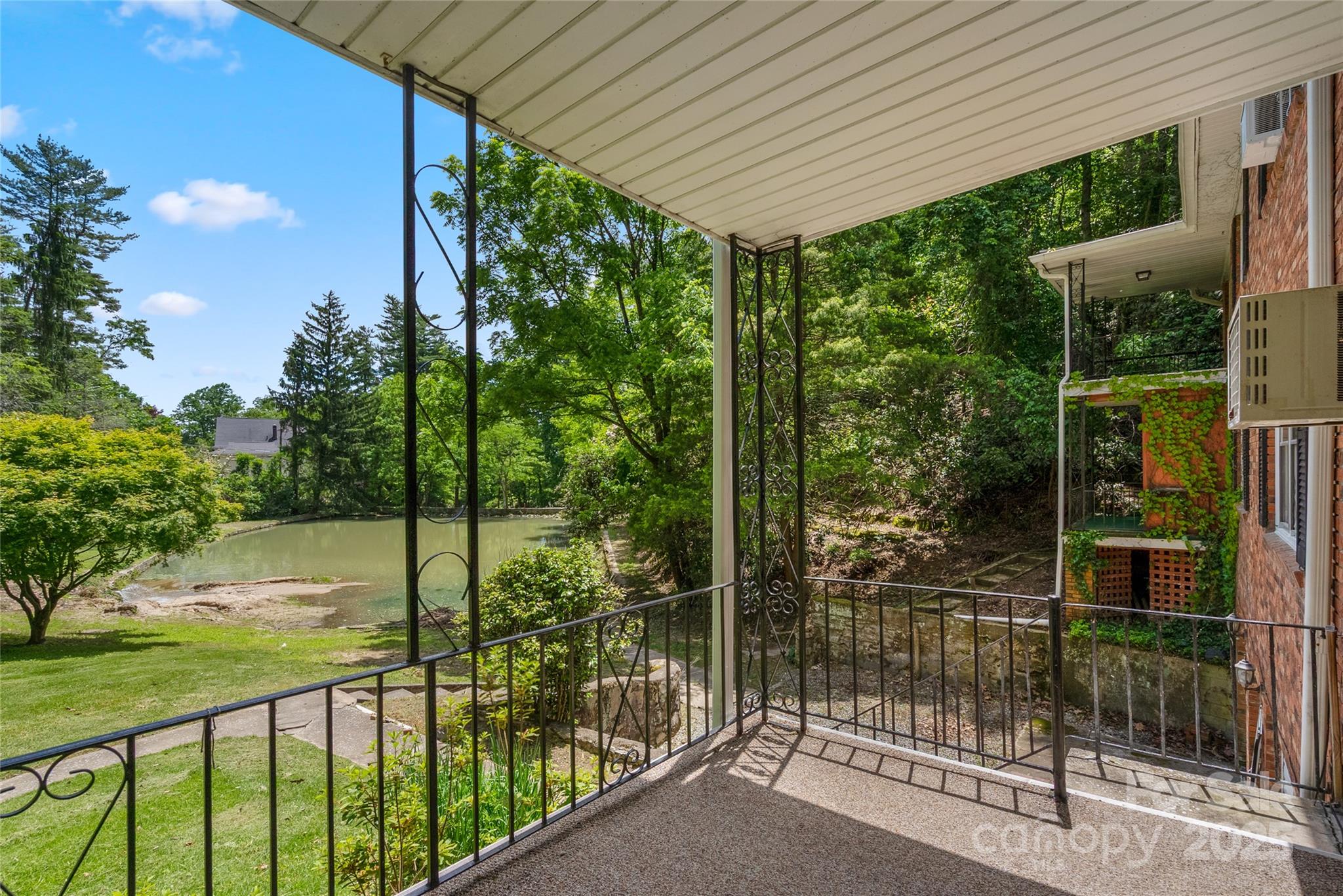 129 Westwood Drive Property Photo 36
