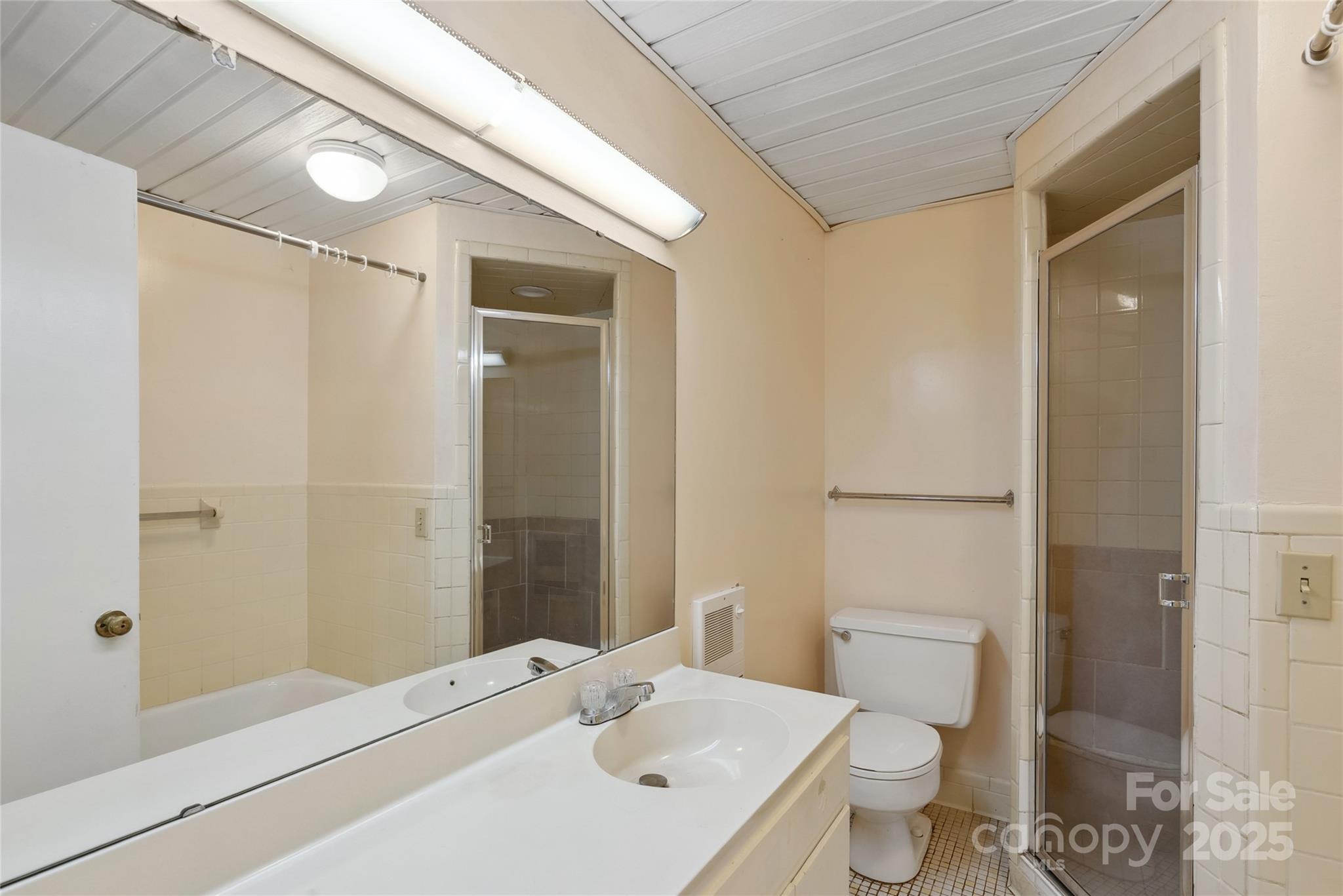 129 Westwood Drive Property Photo 39