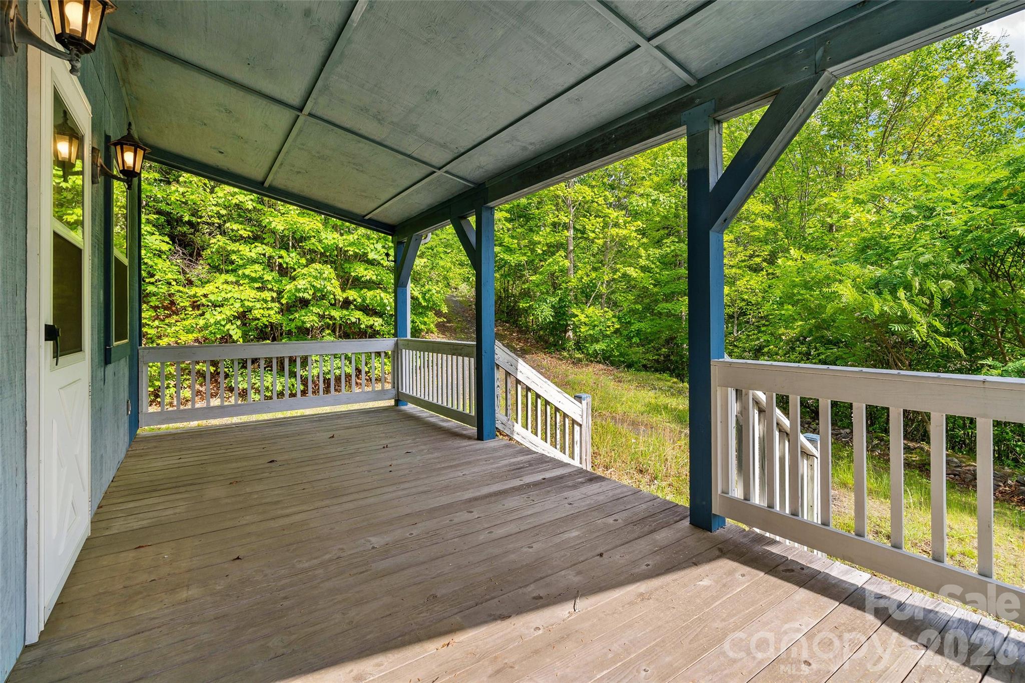42 Parkway Drive Property Photo 7