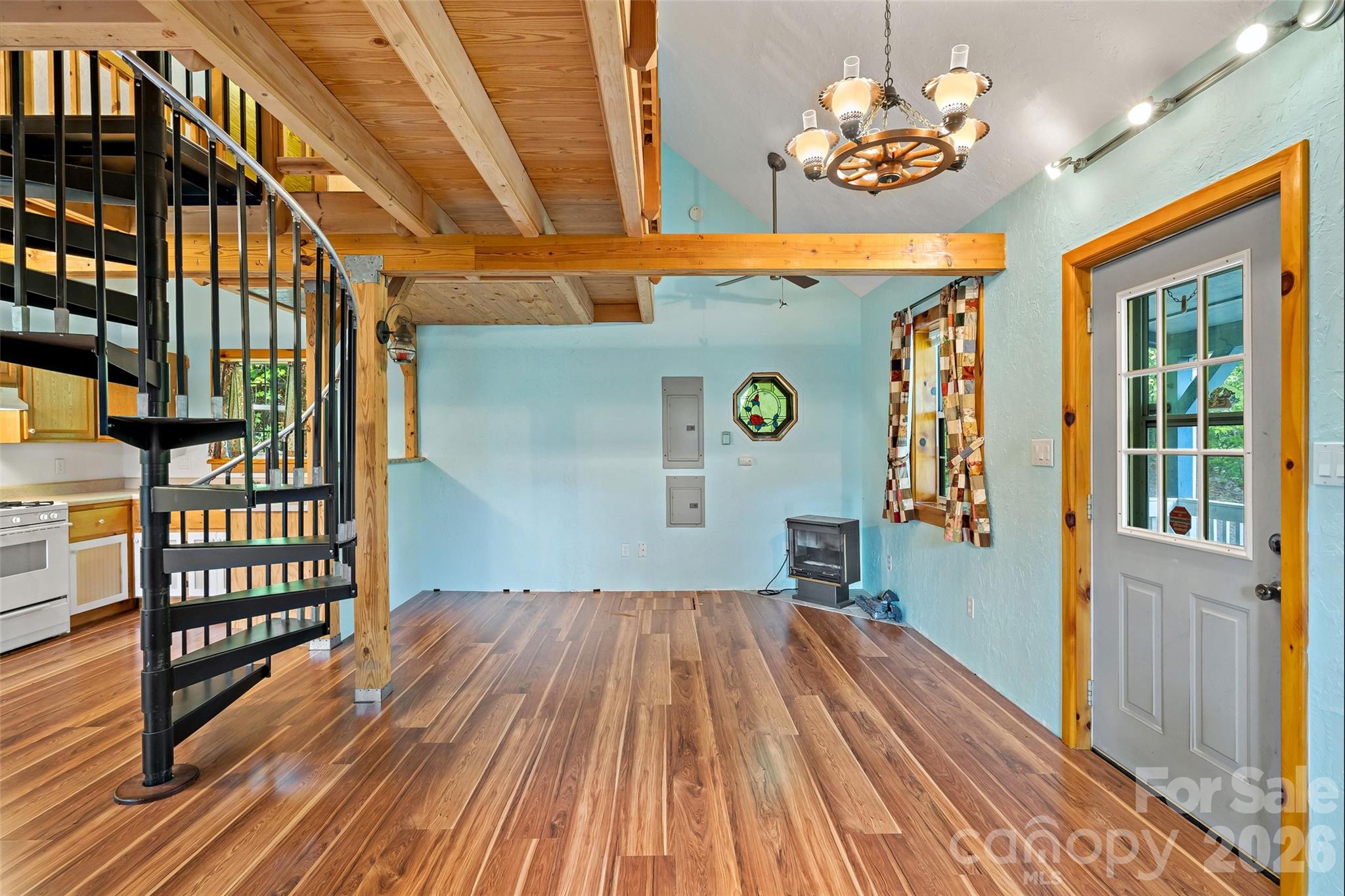 42 Parkway Drive Property Photo 13