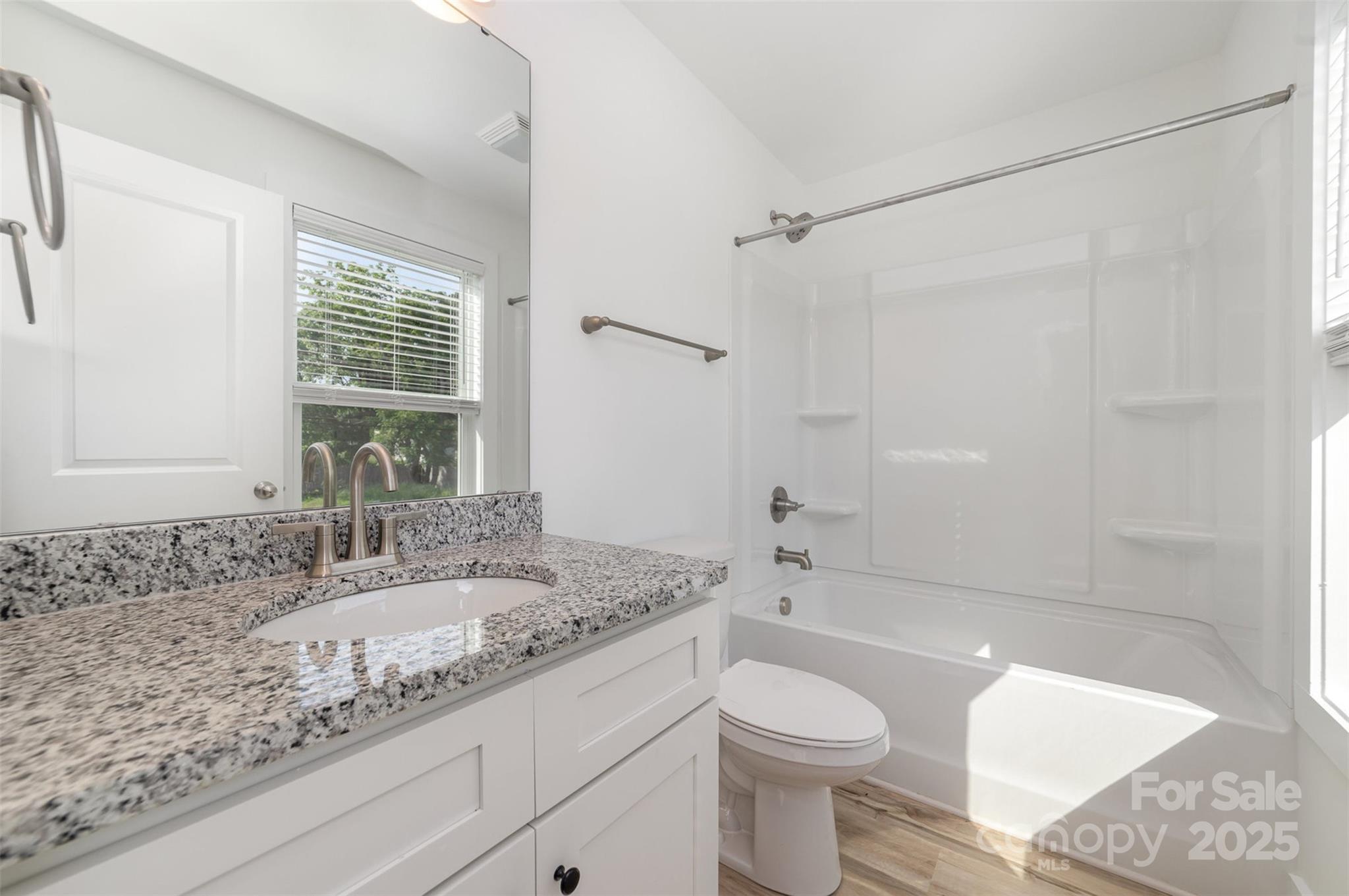 304 Adams Street Property Photo 18