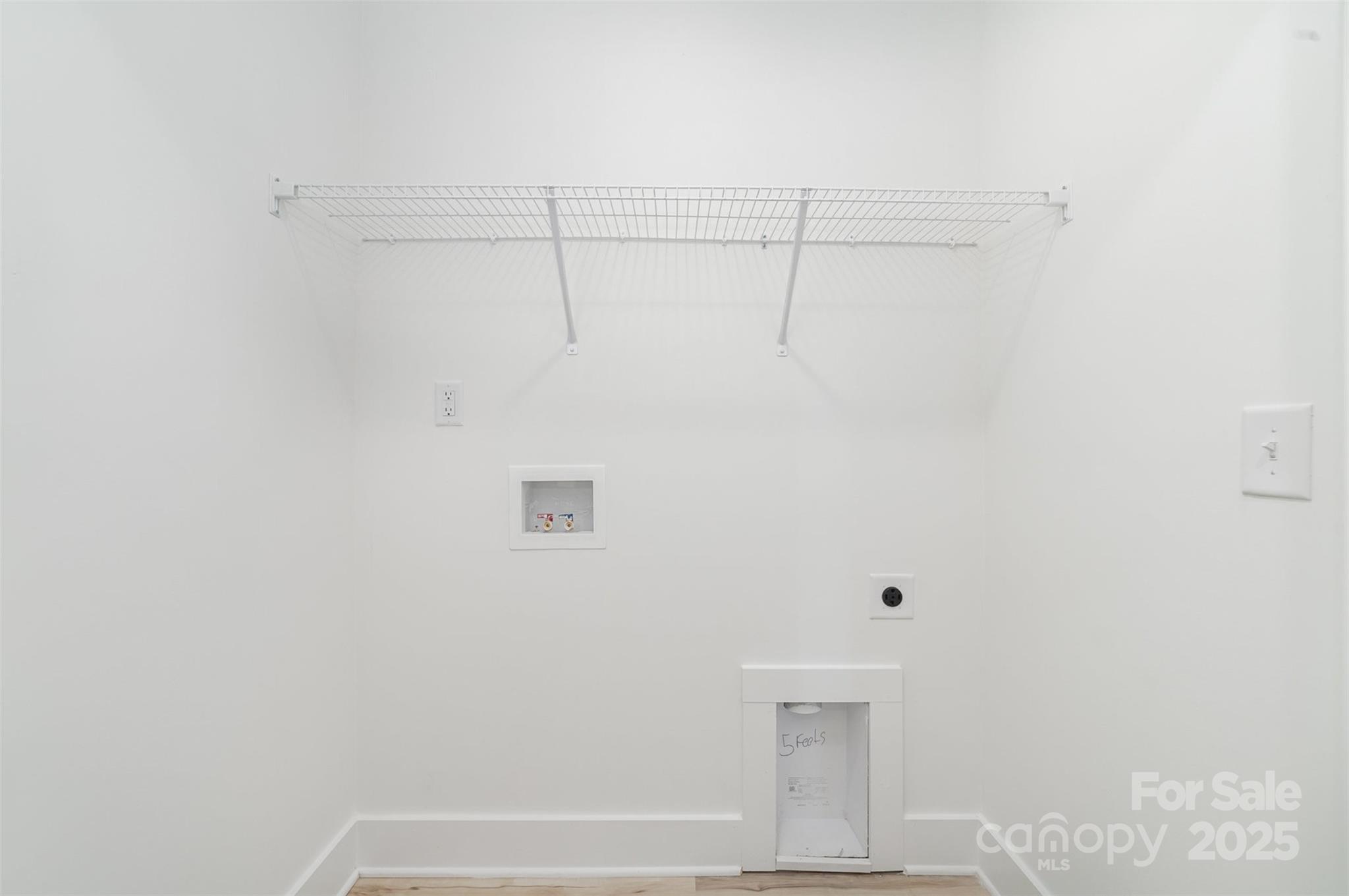 304 Adams Street Property Photo 19