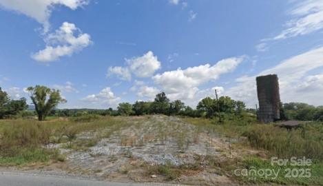 4165 Haywood Road Property Photo