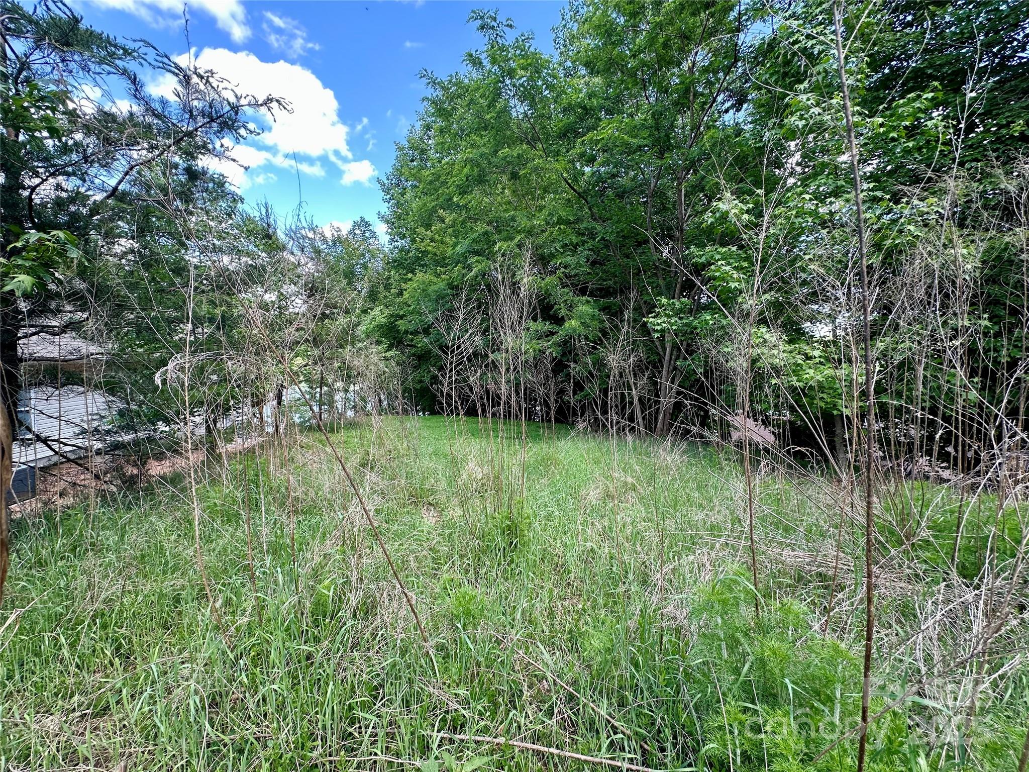 544 Harborside Drive Property Photo 12