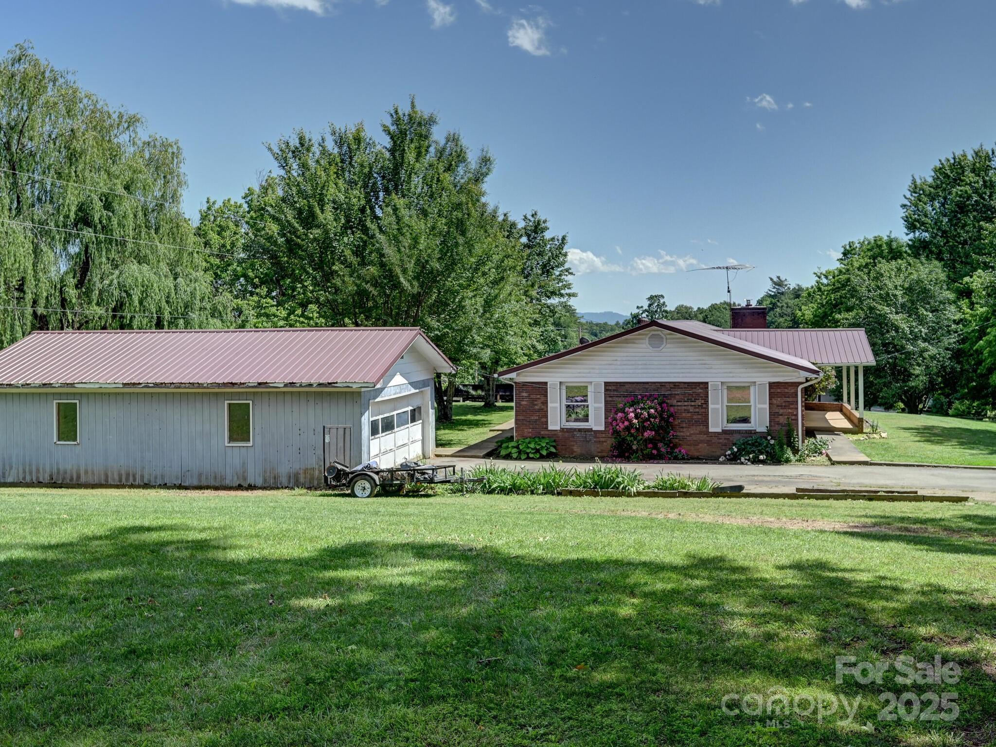 522 Bailey Mountain Road Property Photo 8