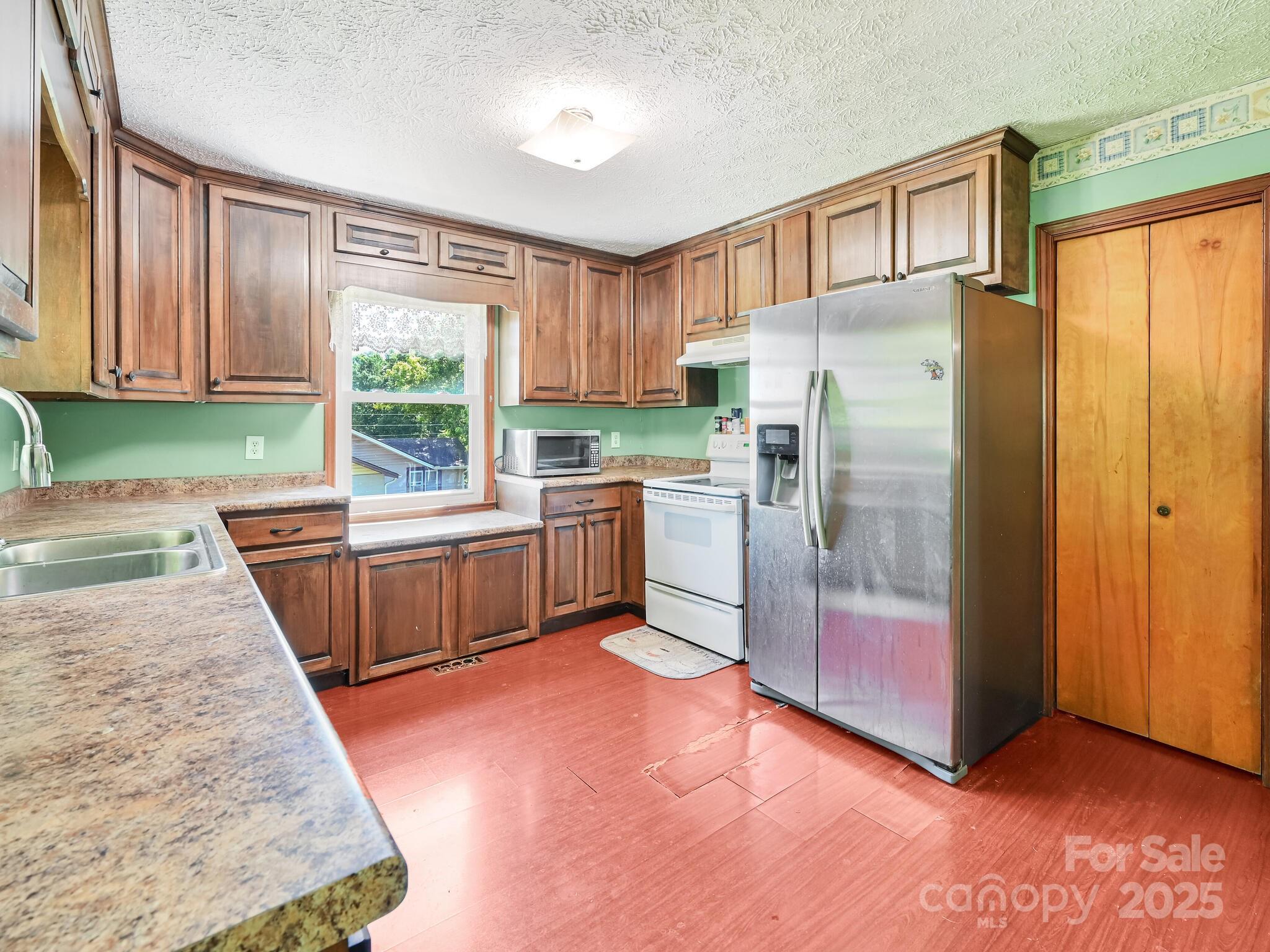 522 Bailey Mountain Road Property Photo 25