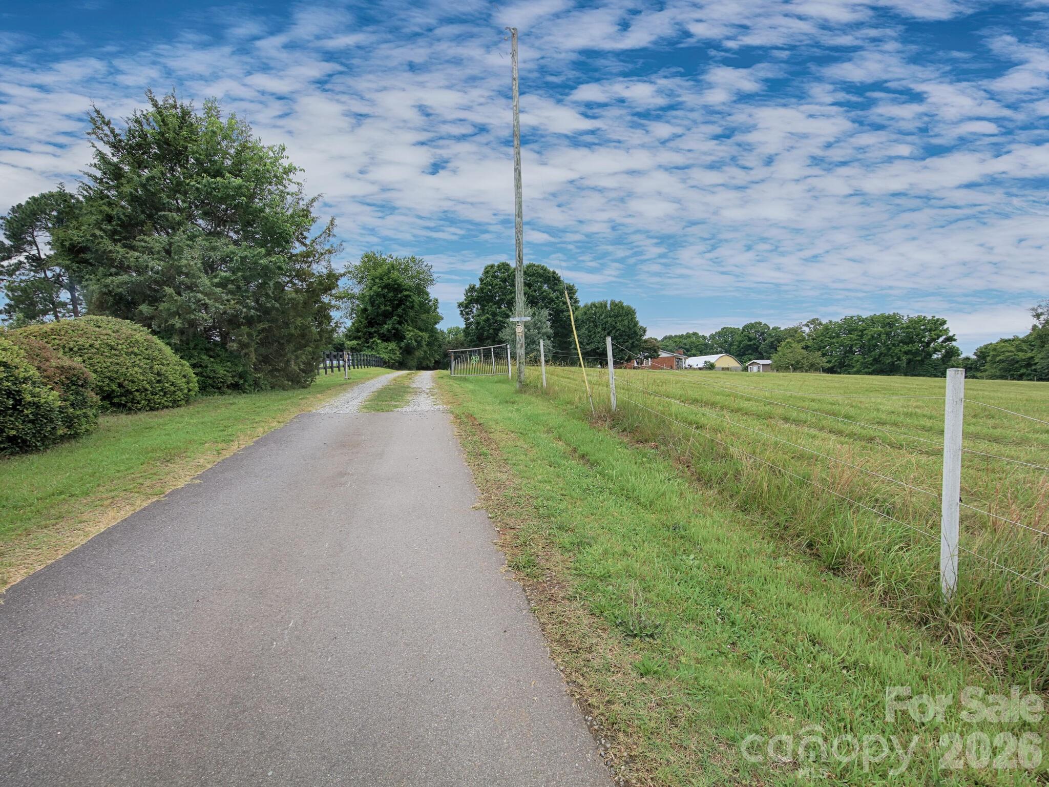 269 Johnson Dairy Road Property Photo 2