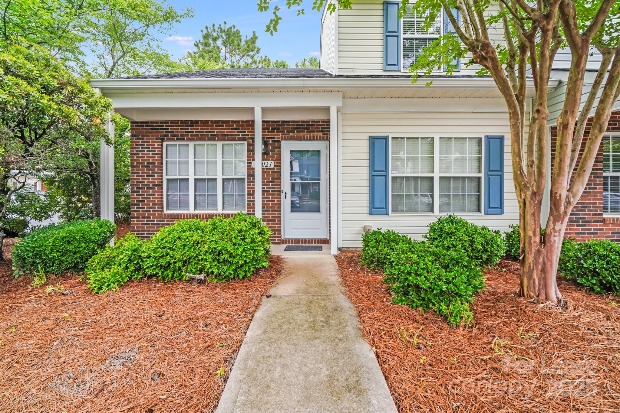 15021 Deshler Court Property Photo 1