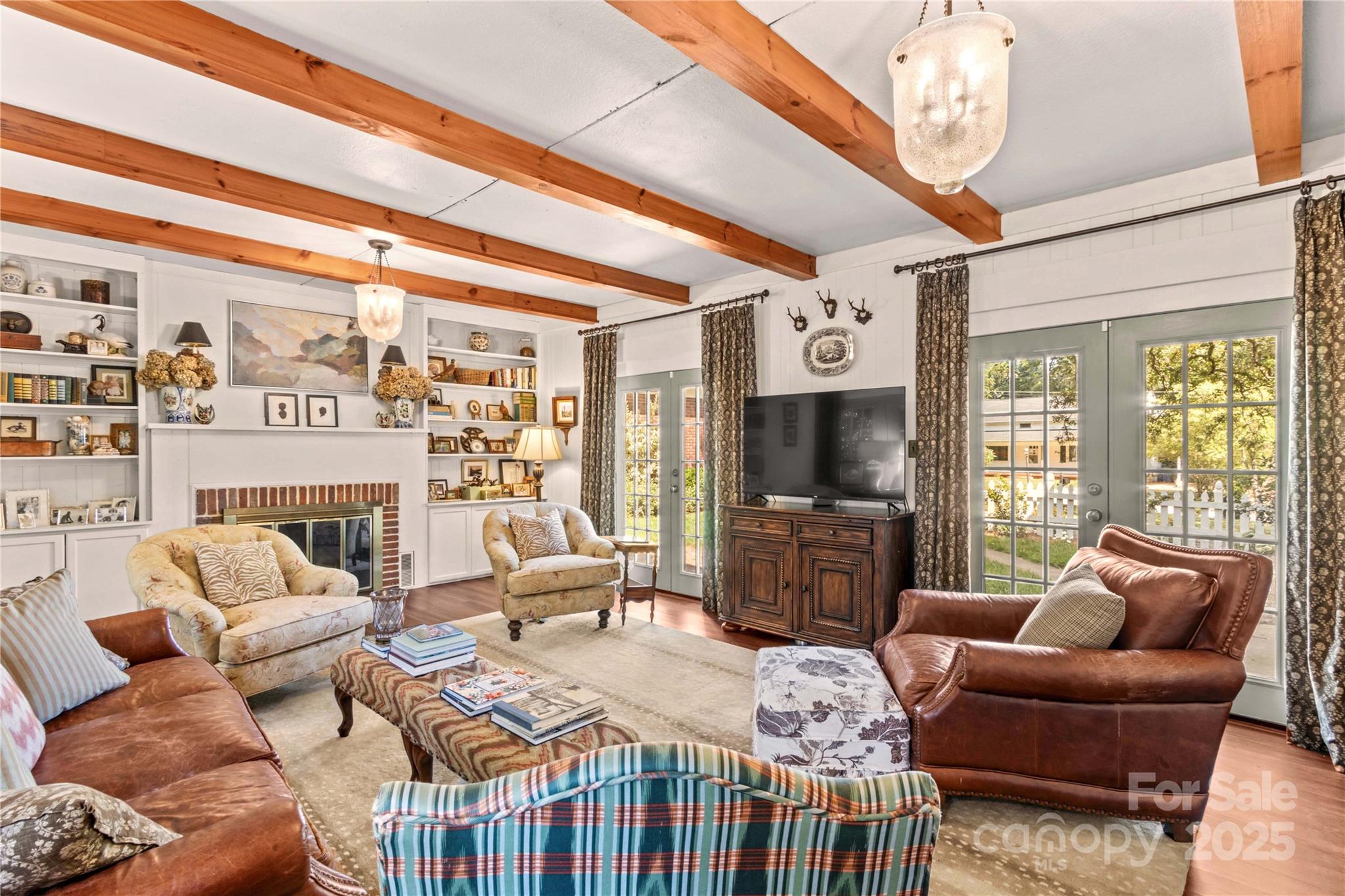 712 N Center Street Property Photo 18