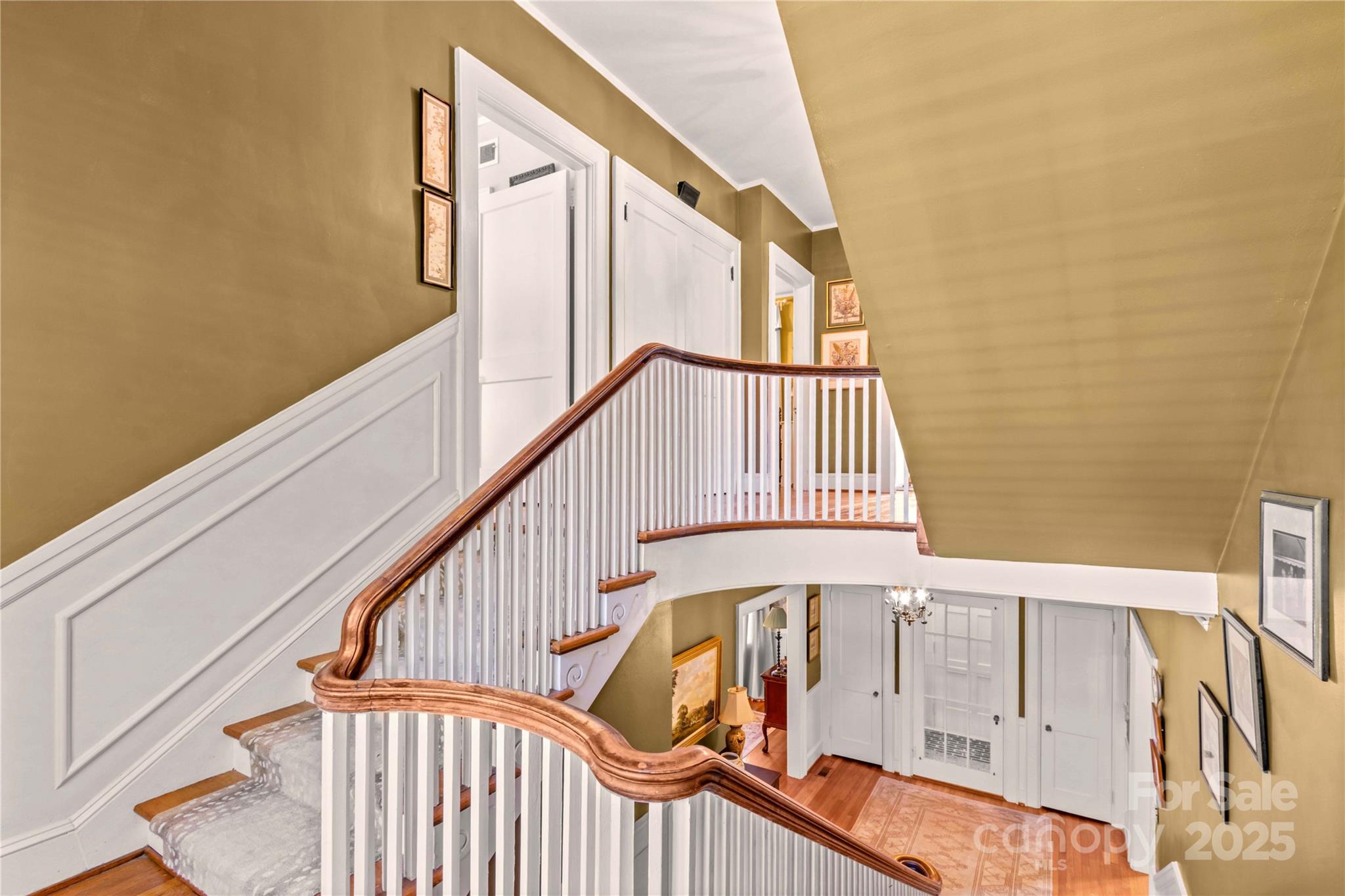 712 N Center Street Property Photo 20