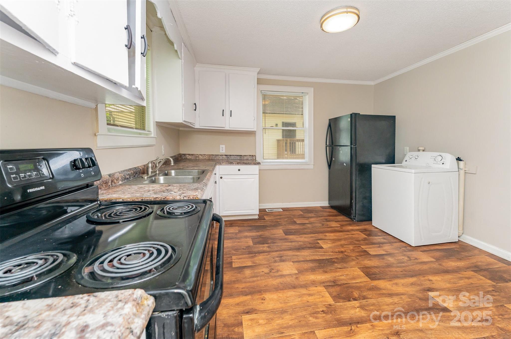 730 Marble Street Property Photo 8