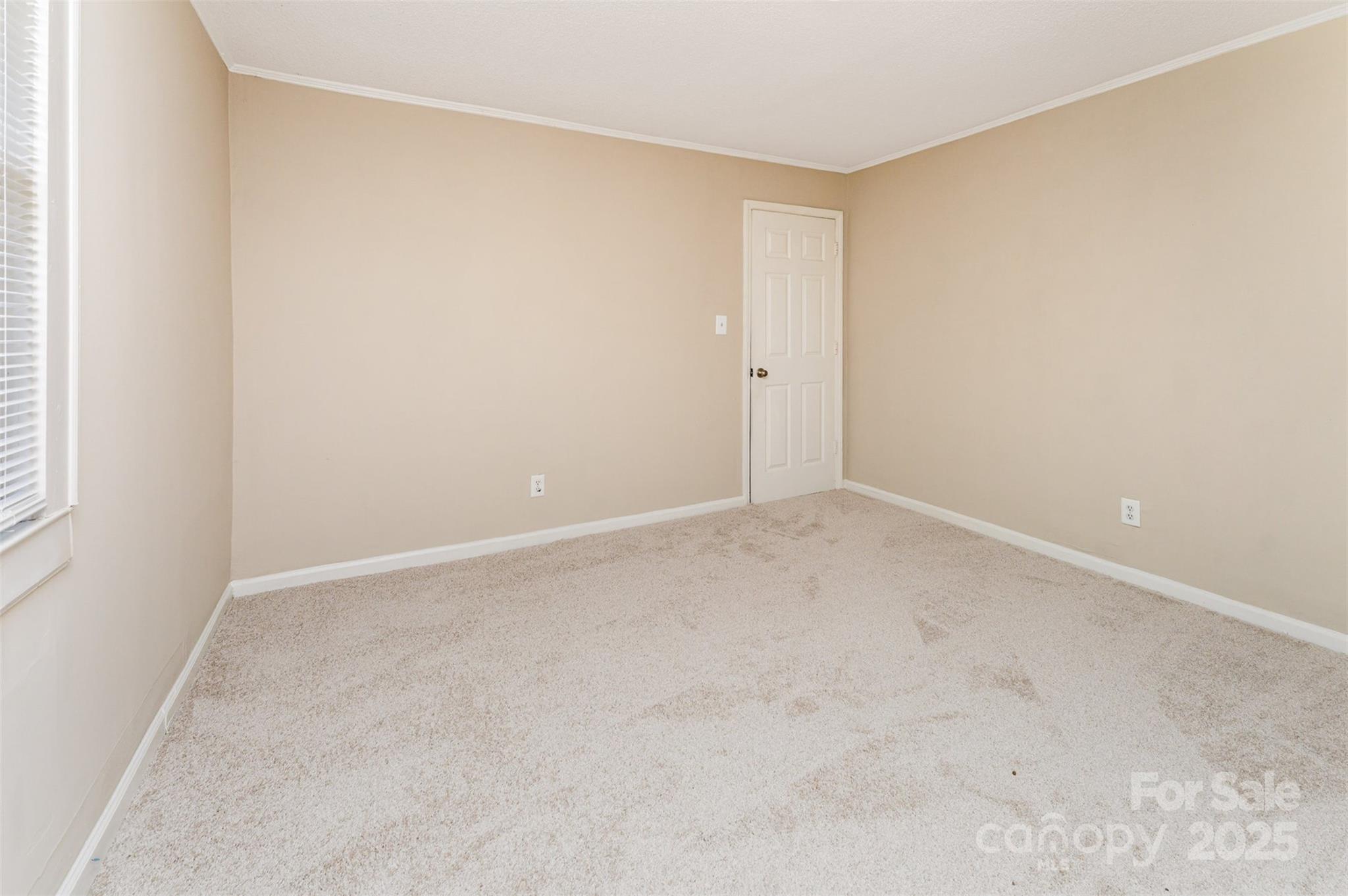 730 Marble Street Property Photo 12