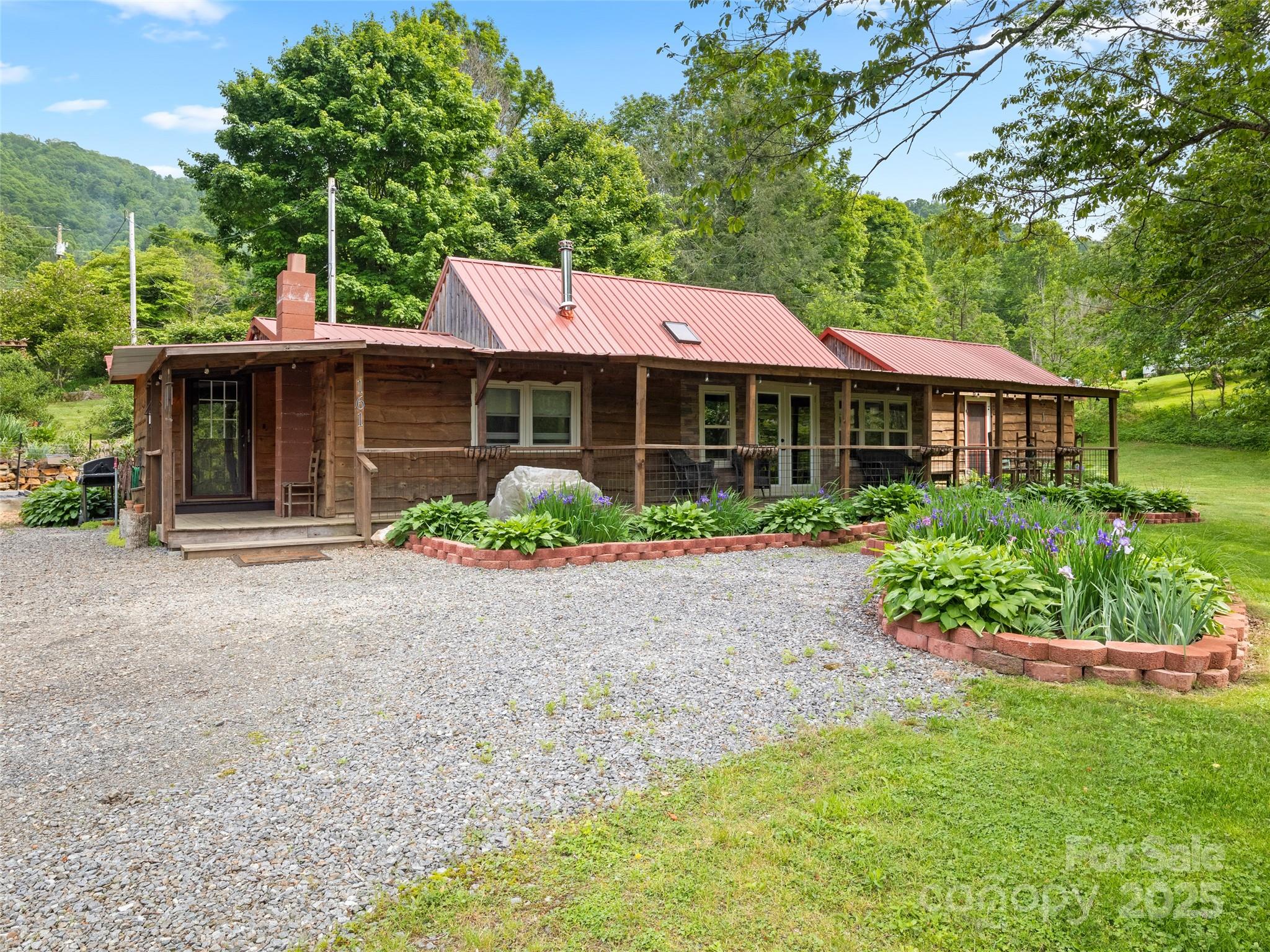 161 Moody Mountain Road Property Photo