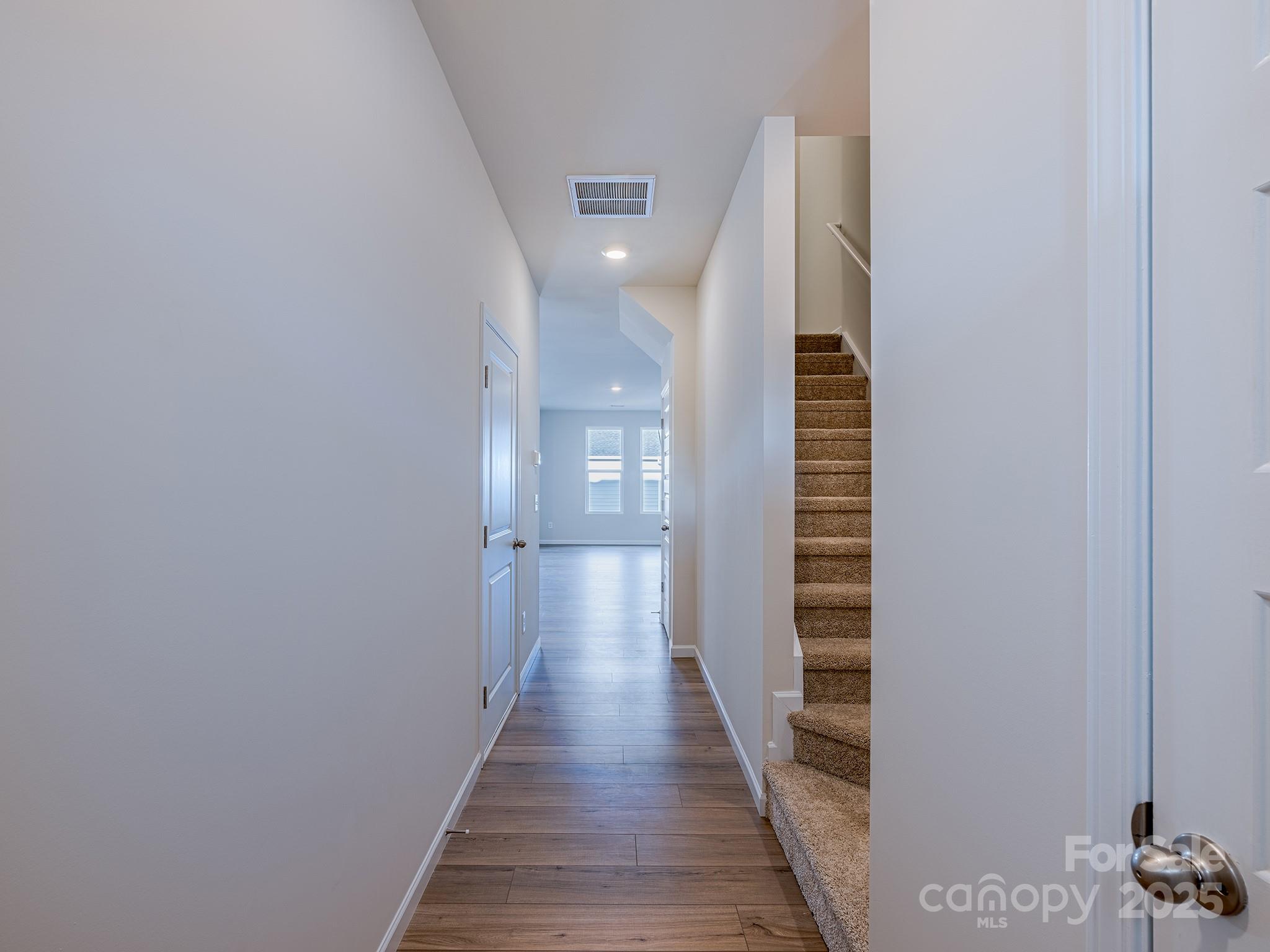 2541 Ruby Dixon Crossing Drive 18 Property Photo 10