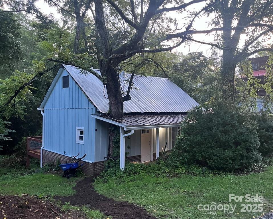 1 Old Mill Road Property Photo 13