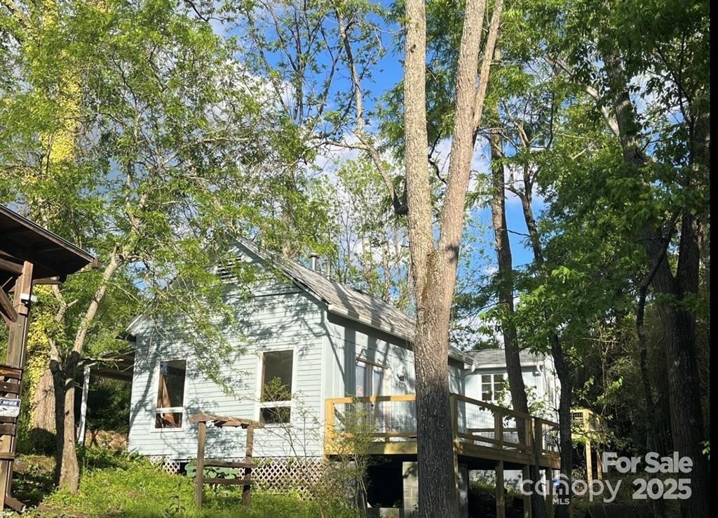 1 Old Mill Road Property Photo 14
