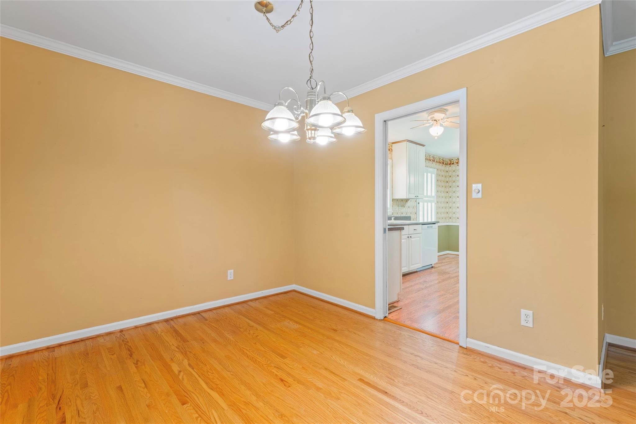 2715 Kennetuck Court Property Photo 10