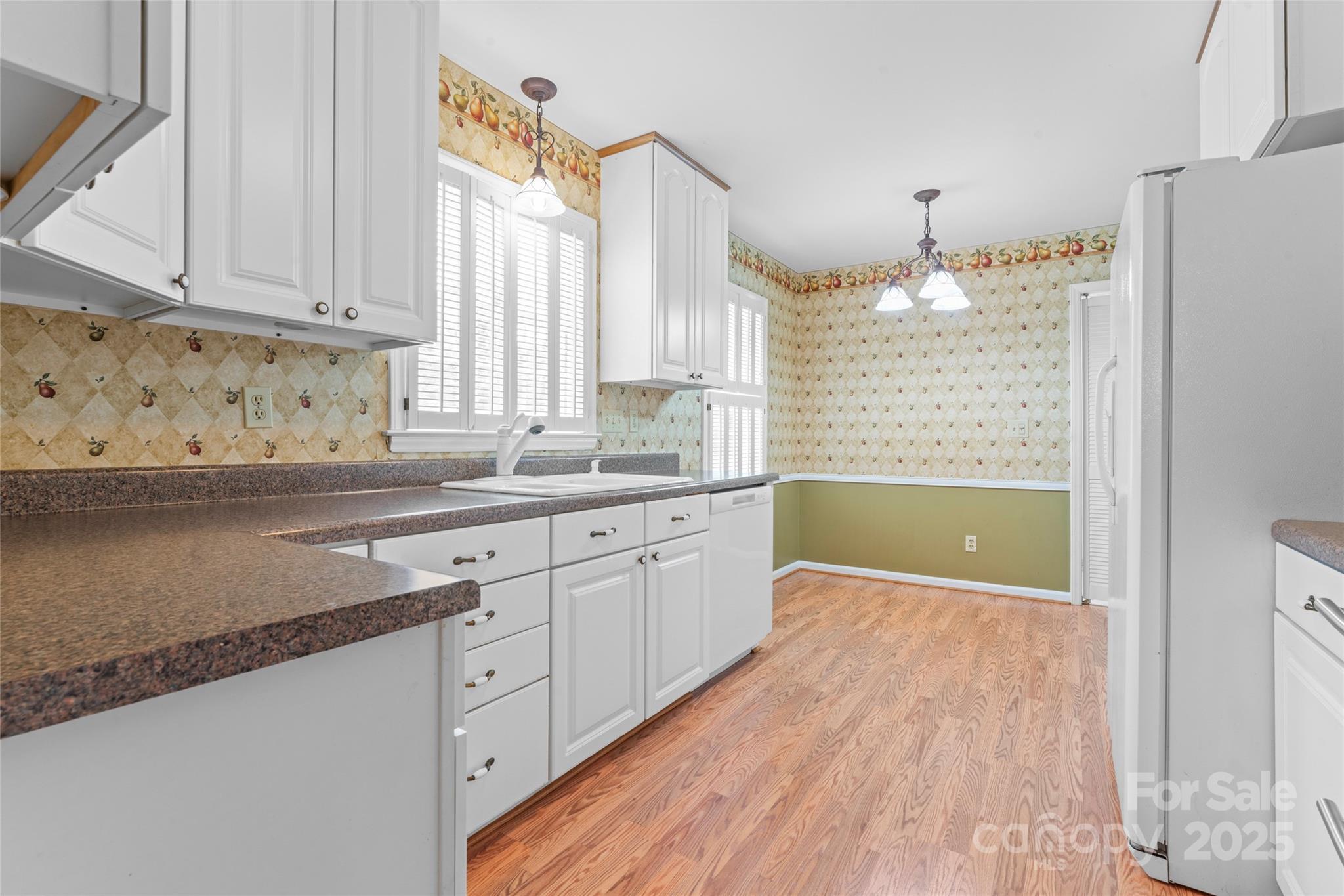 2715 Kennetuck Court Property Photo 12