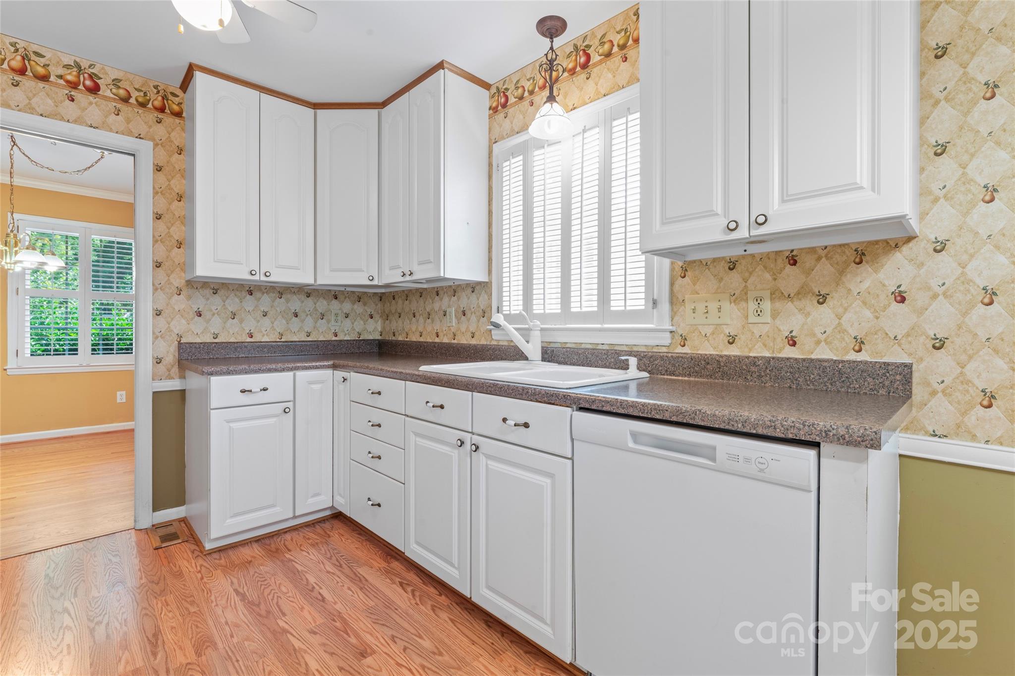 2715 Kennetuck Court Property Photo 15