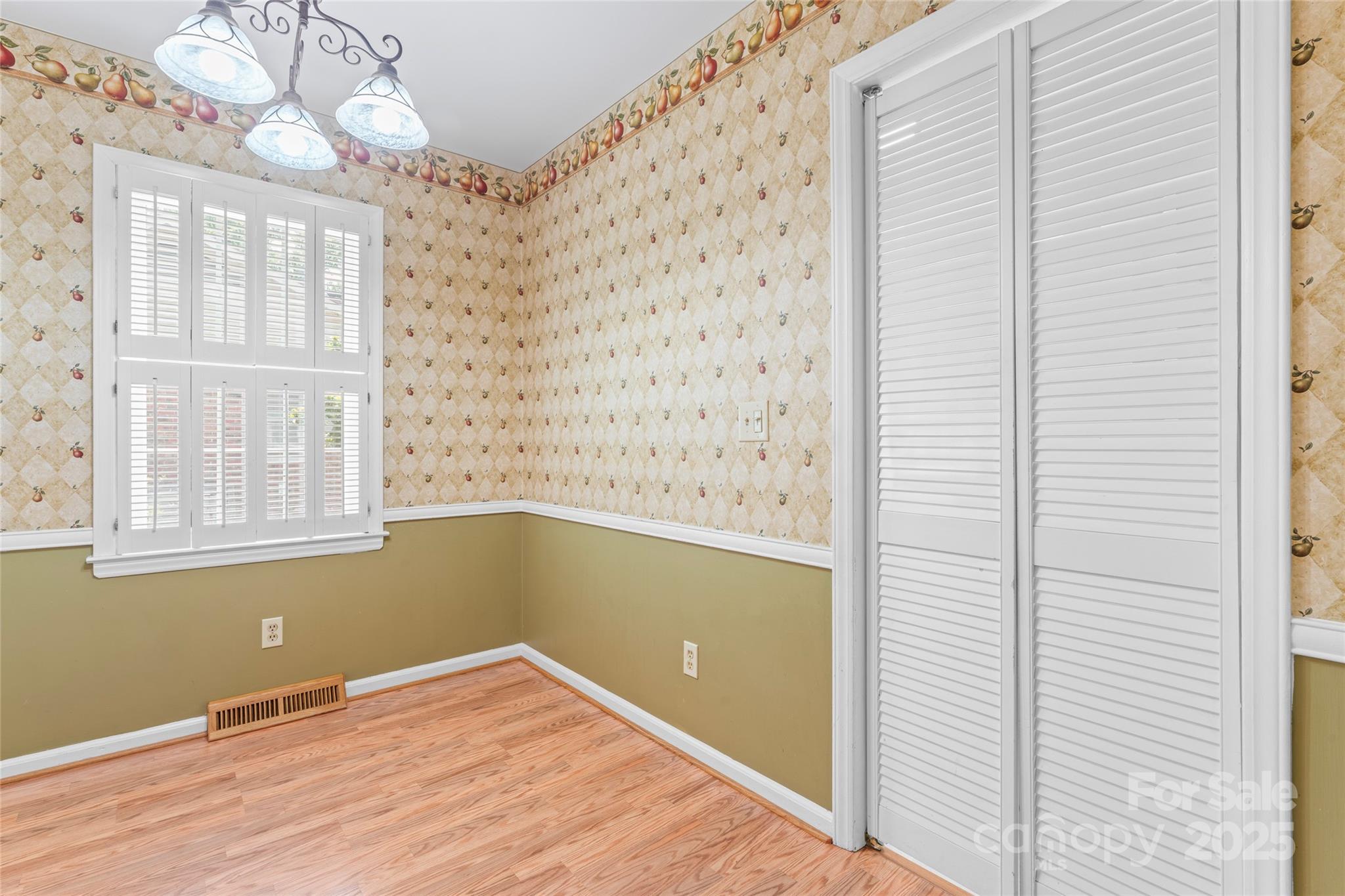 2715 Kennetuck Court Property Photo 16