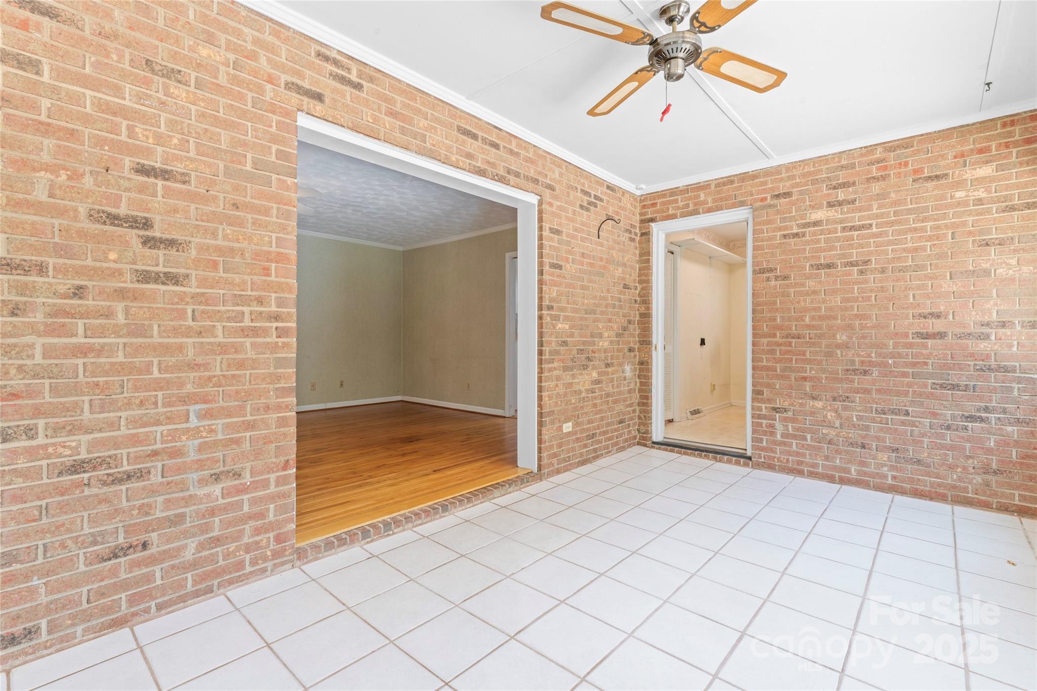 2715 Kennetuck Court Property Photo 19