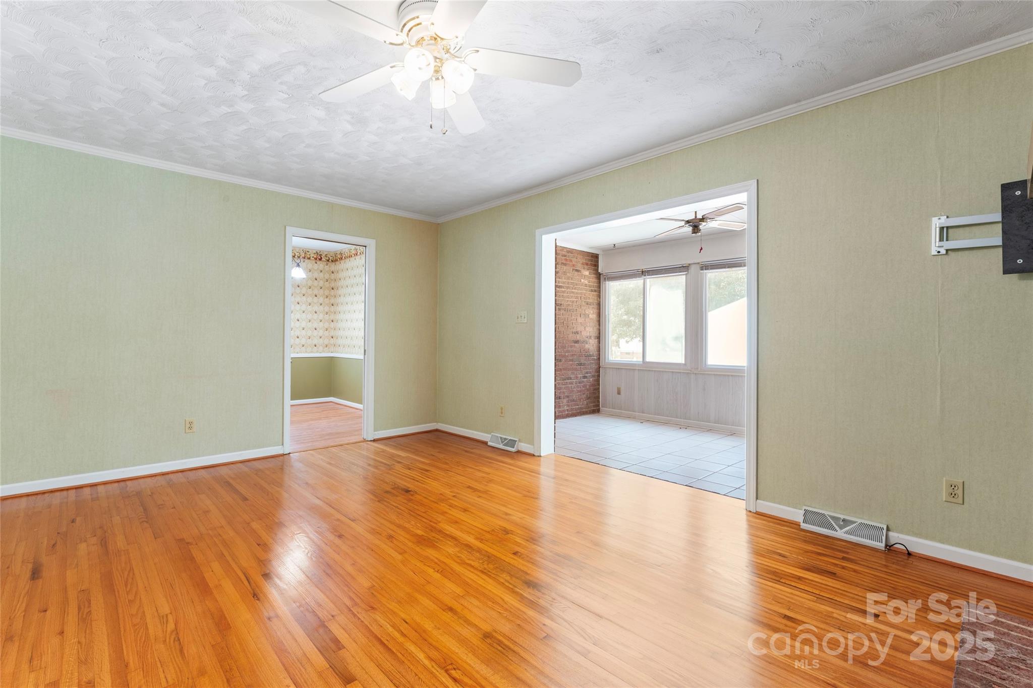 2715 Kennetuck Court Property Photo 21