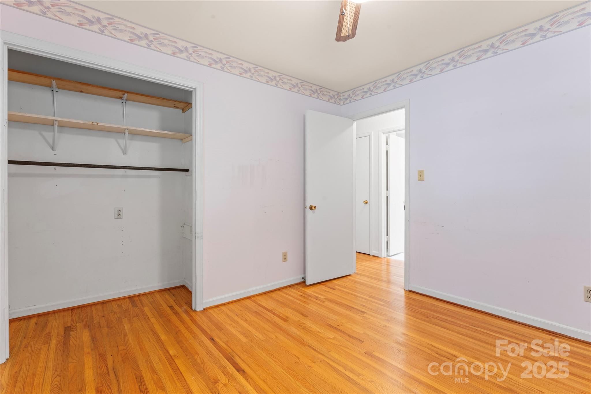 2715 Kennetuck Court Property Photo 24