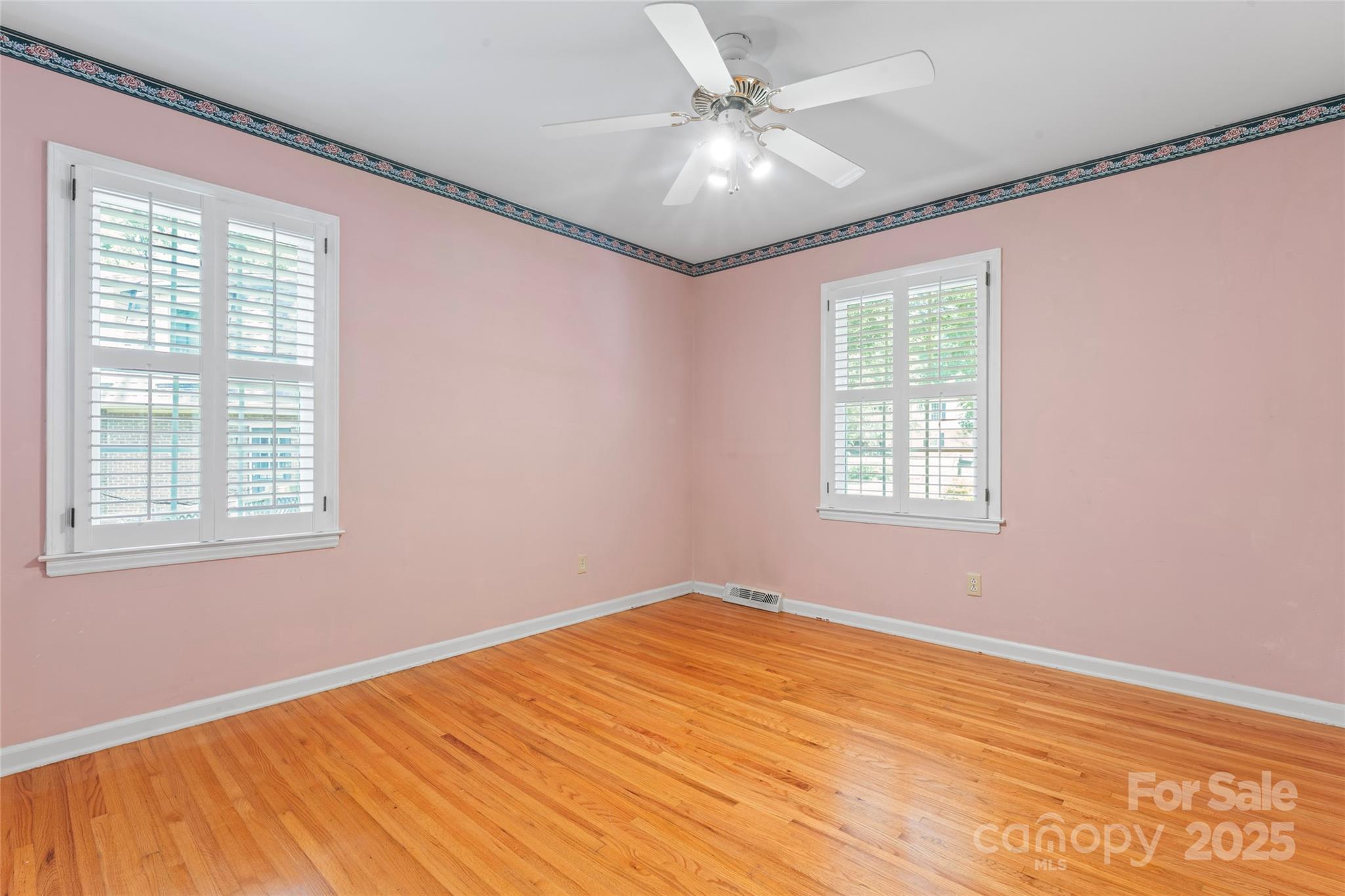 2715 Kennetuck Court Property Photo 25