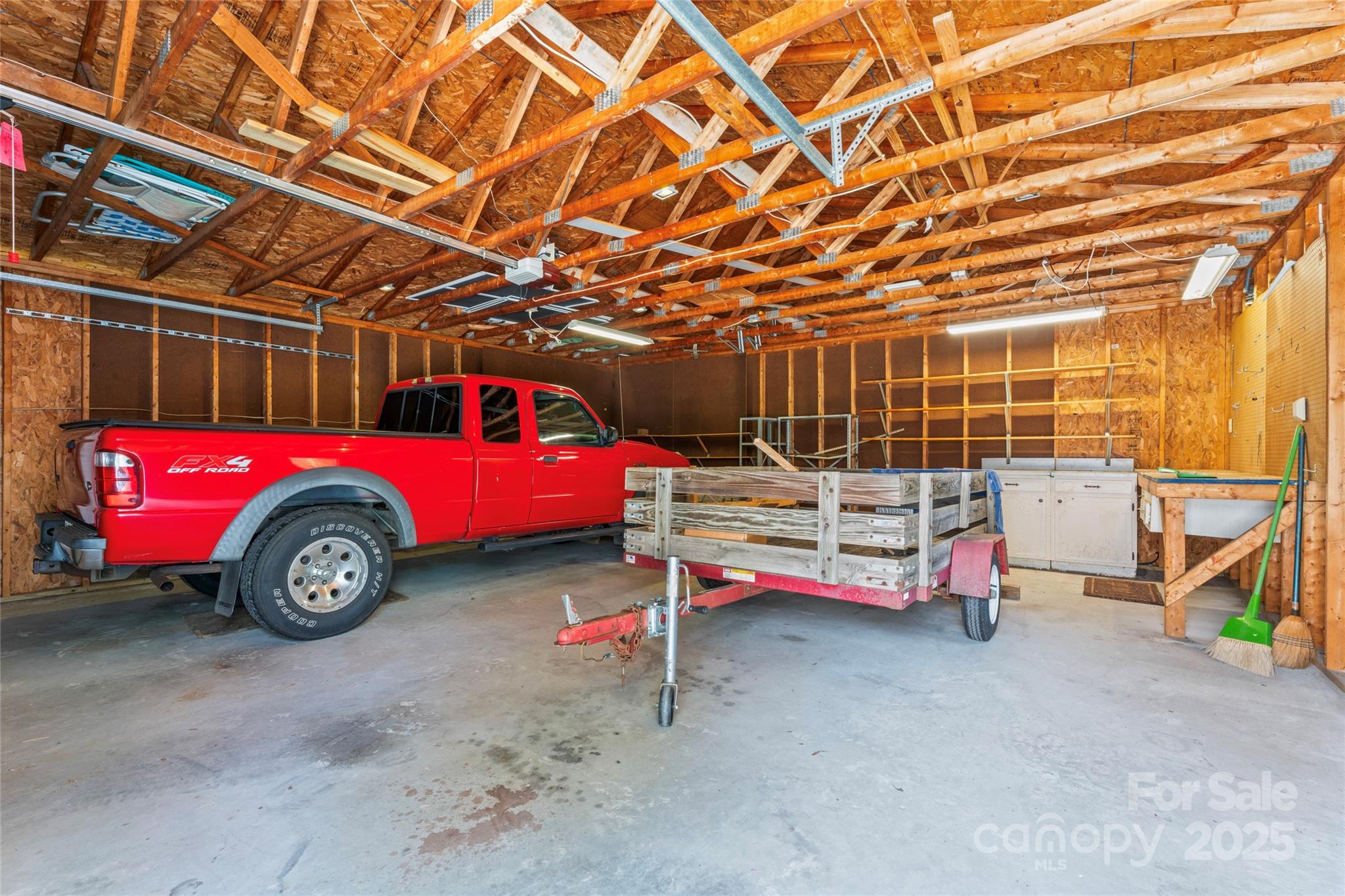 2715 Kennetuck Court Property Photo 31