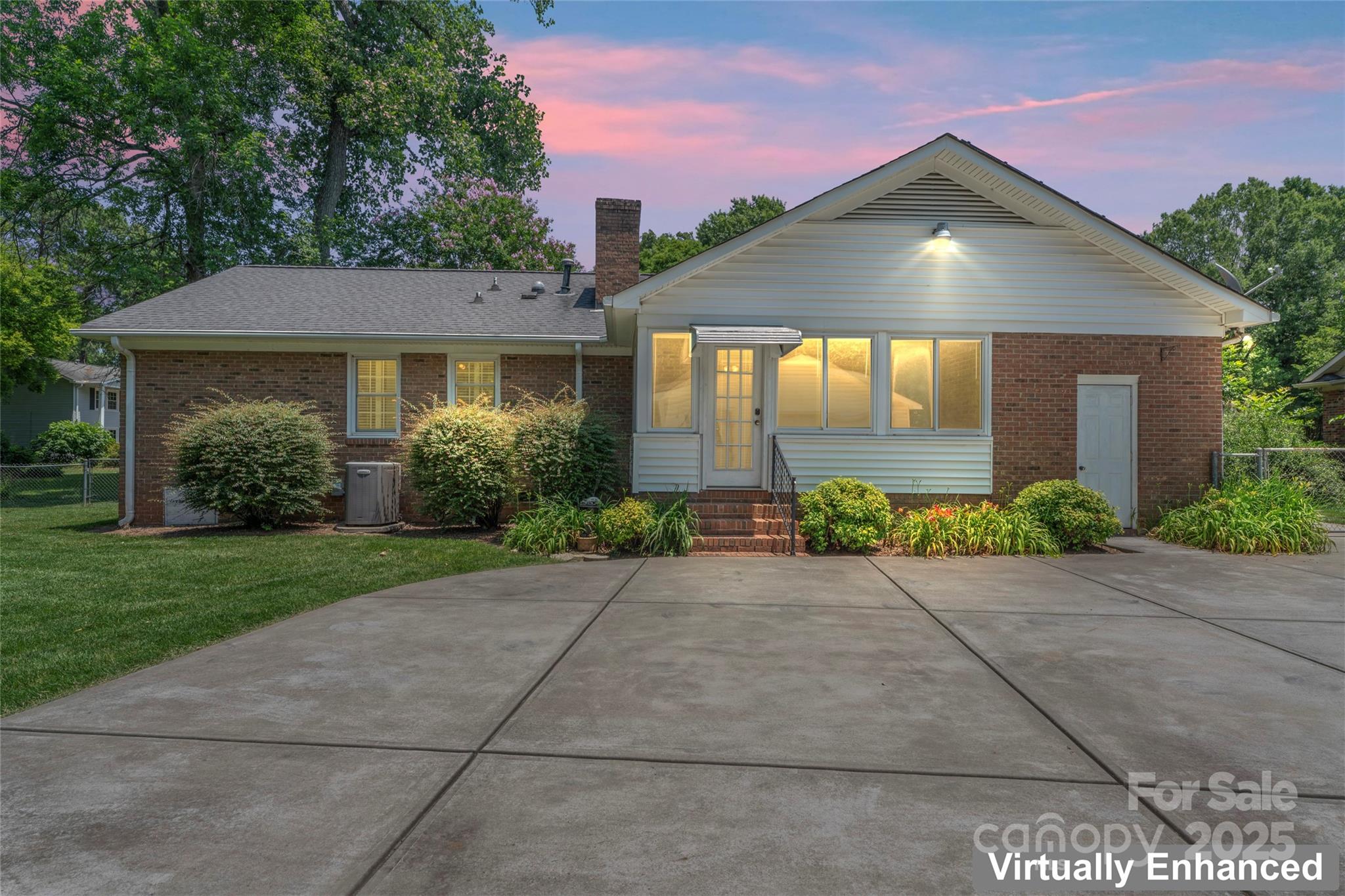 2715 Kennetuck Court Property Photo 34