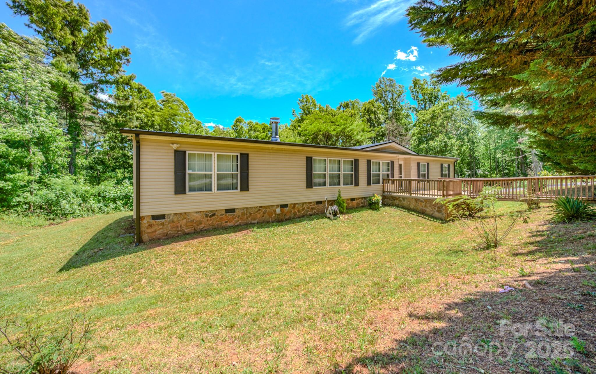 4065 Nc 126 Highway Property Photo 1