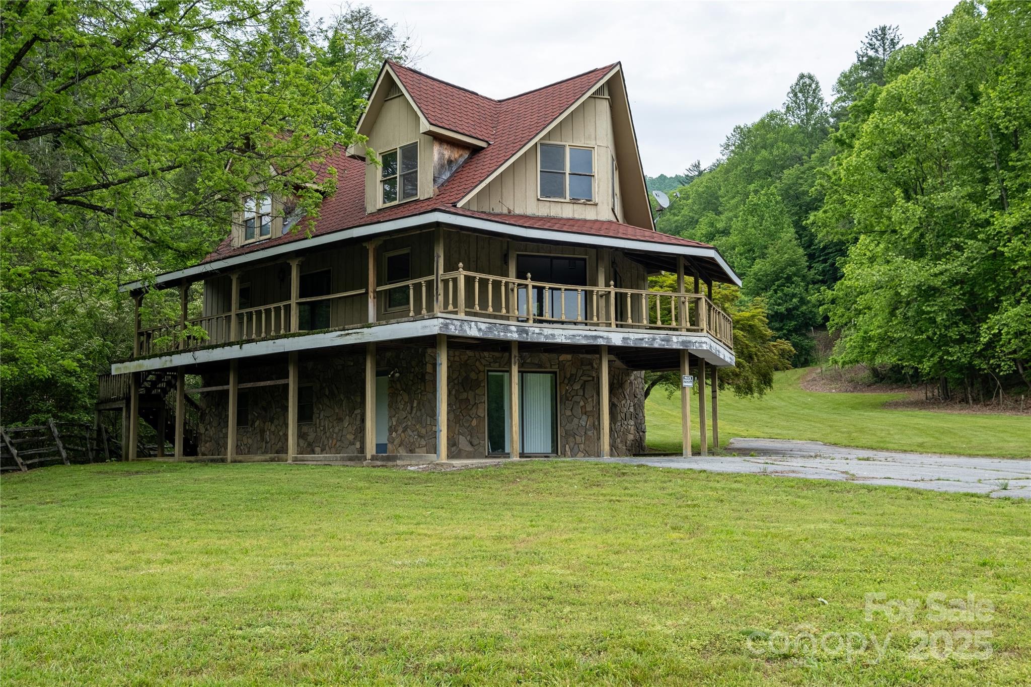 6226 Us 74 Highway Property Photo 2