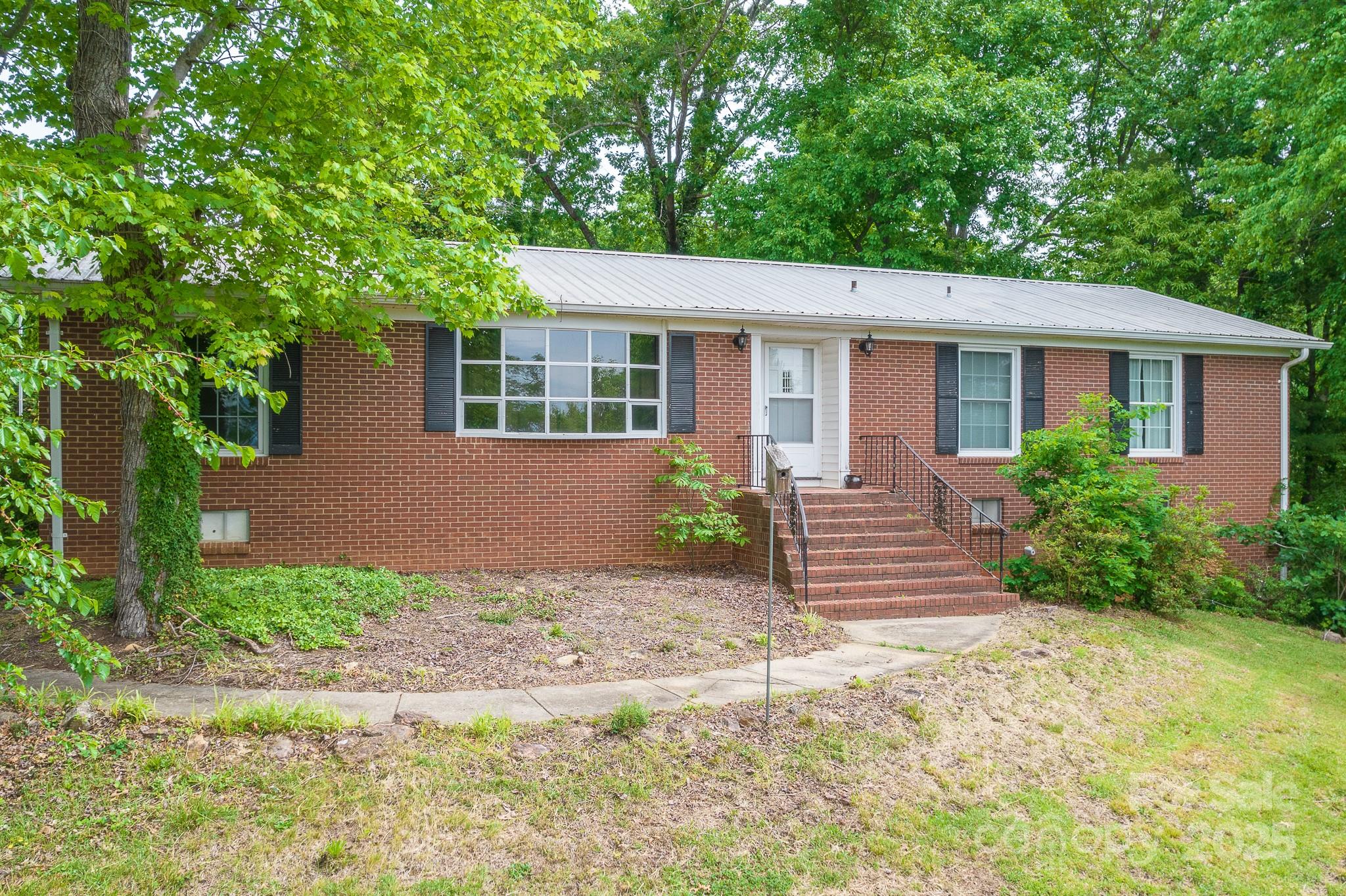 466 Shiloh Church Road Property Photo 1