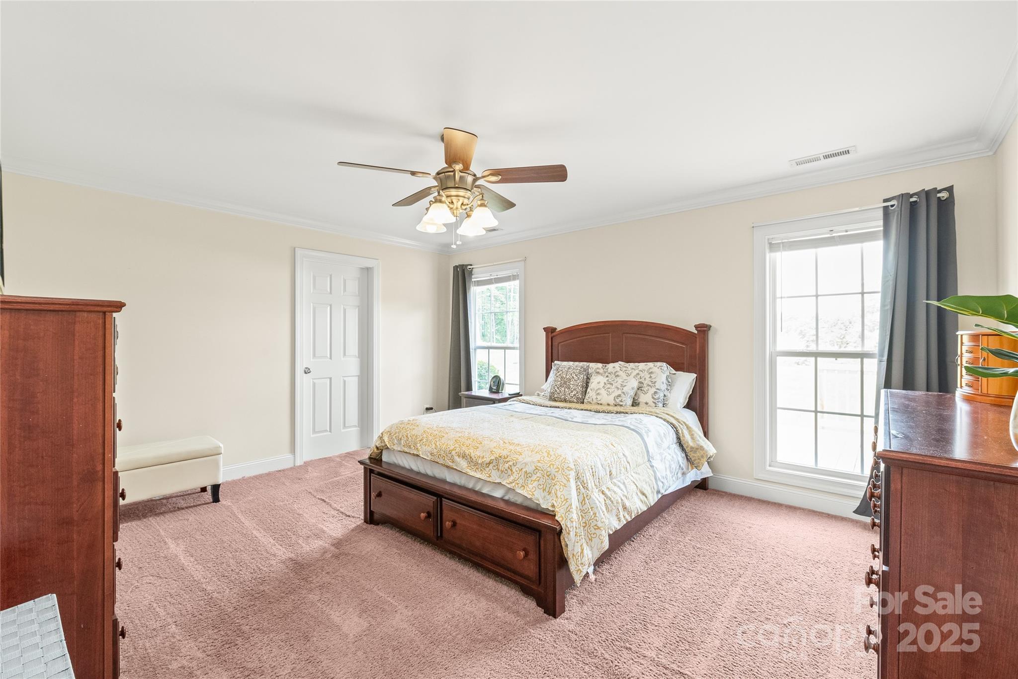 8717 Swift Road Property Photo 9