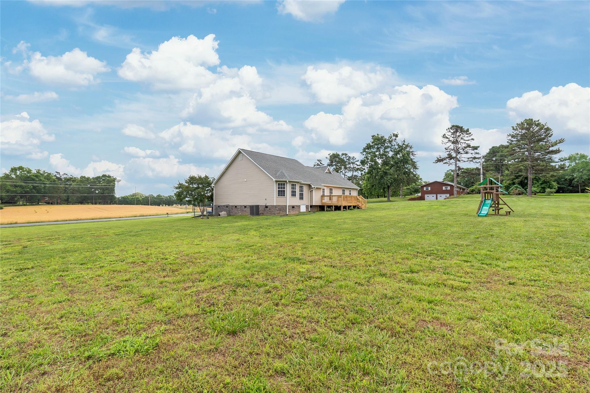 8717 Swift Road Property Photo 20