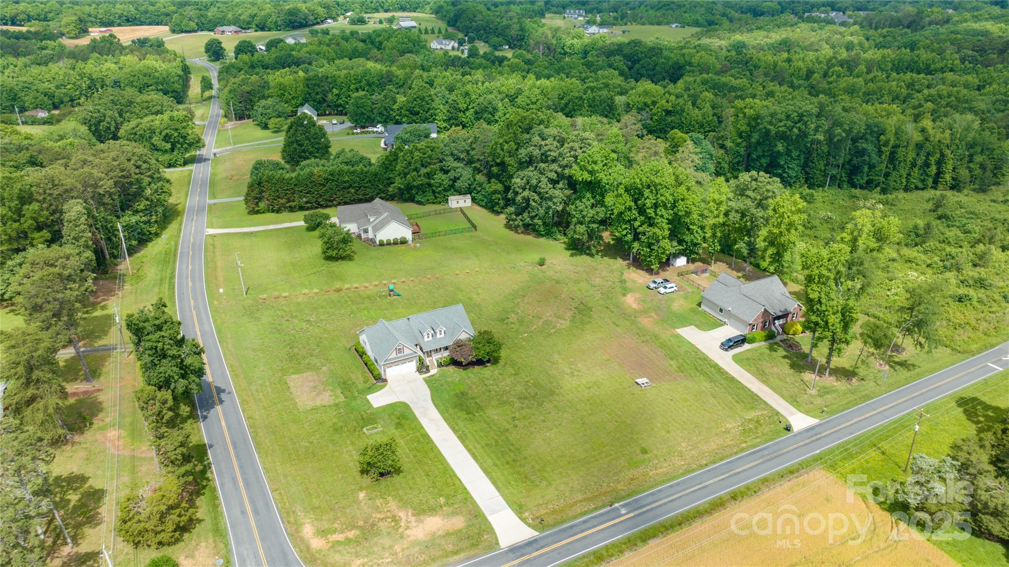 8717 Swift Road Property Photo 23