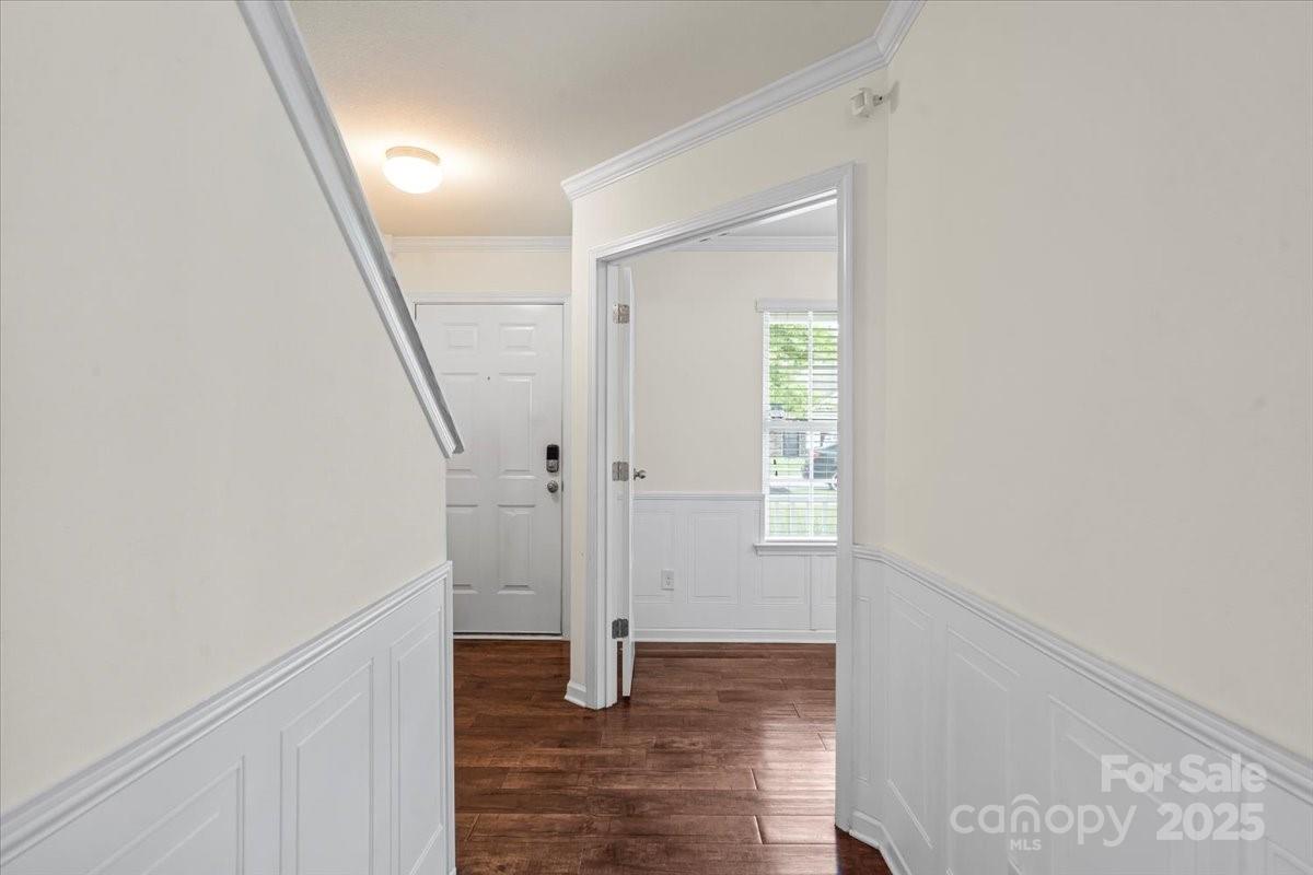 2515 Walnut Forest Drive Property Photo 4