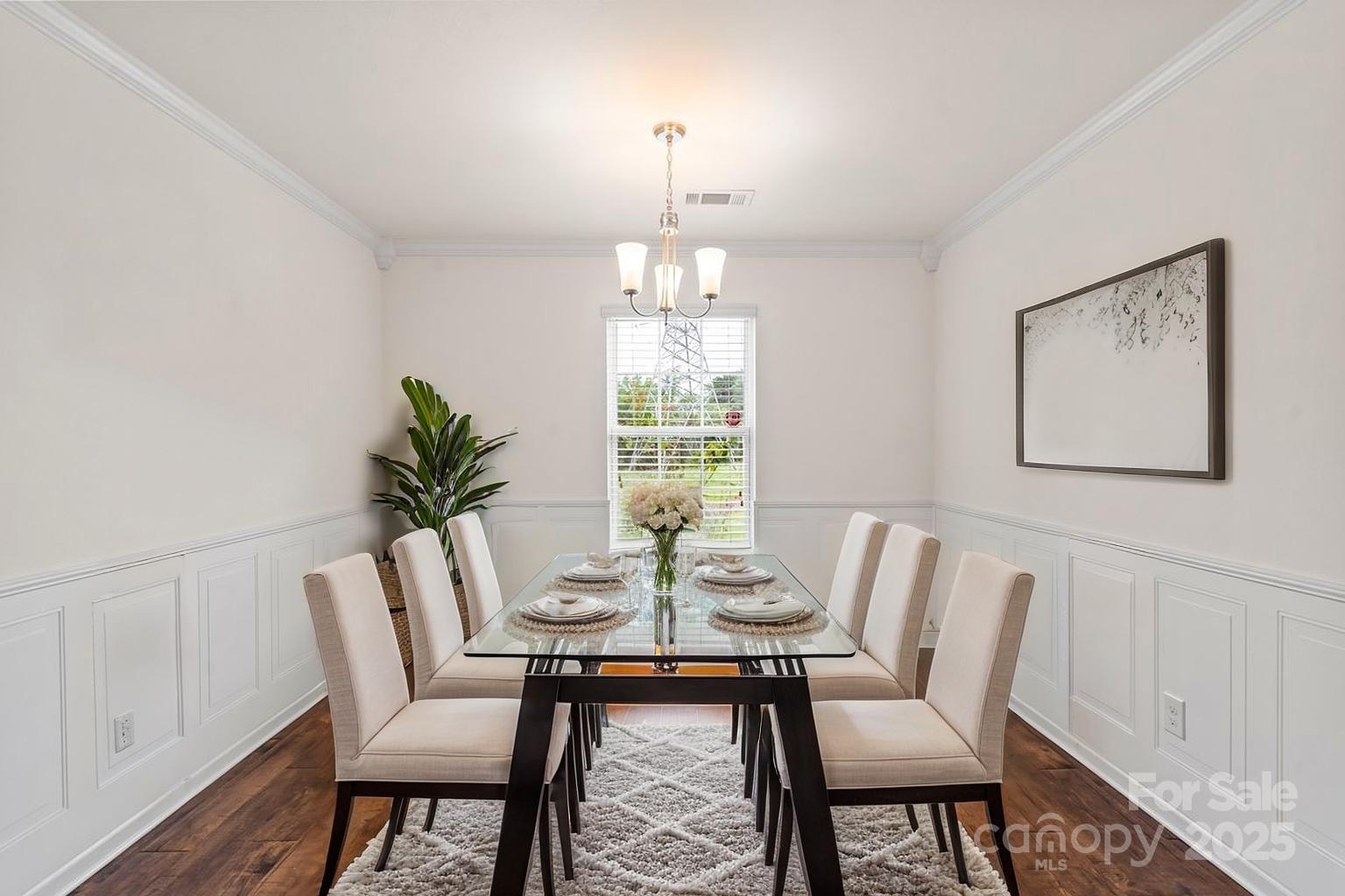 2515 Walnut Forest Drive Property Photo 6