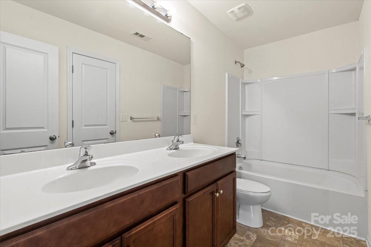 2515 Walnut Forest Drive Property Photo 26