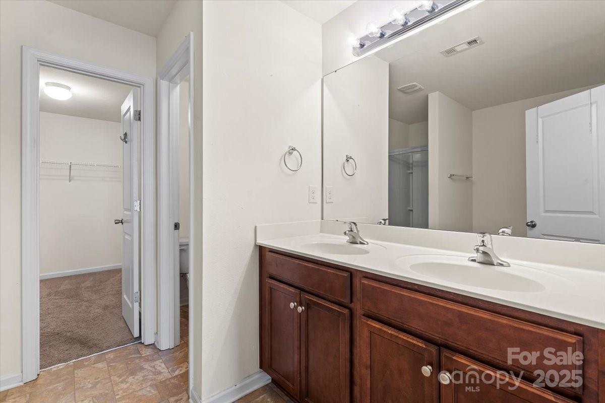 2515 Walnut Forest Drive Property Photo 29