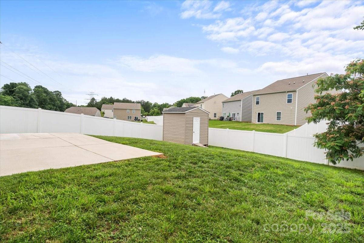 2515 Walnut Forest Drive Property Photo 33