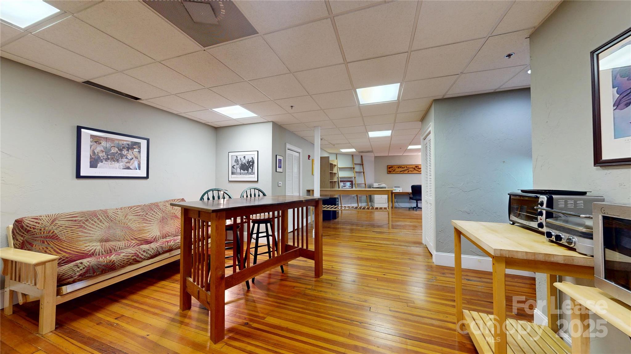 49 Broadway Street 201 Property Photo 8