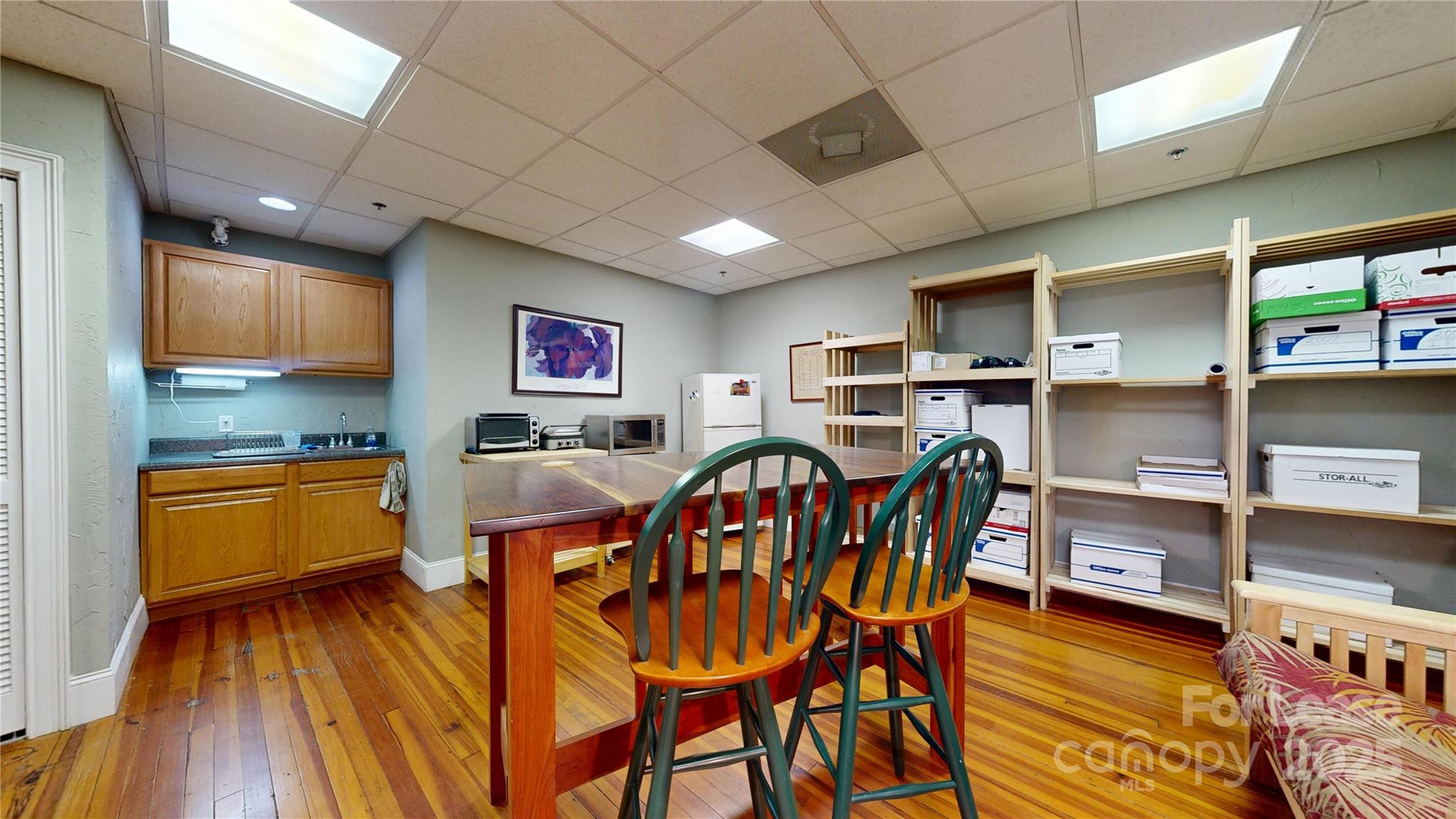 49 Broadway Street 201 Property Photo 14