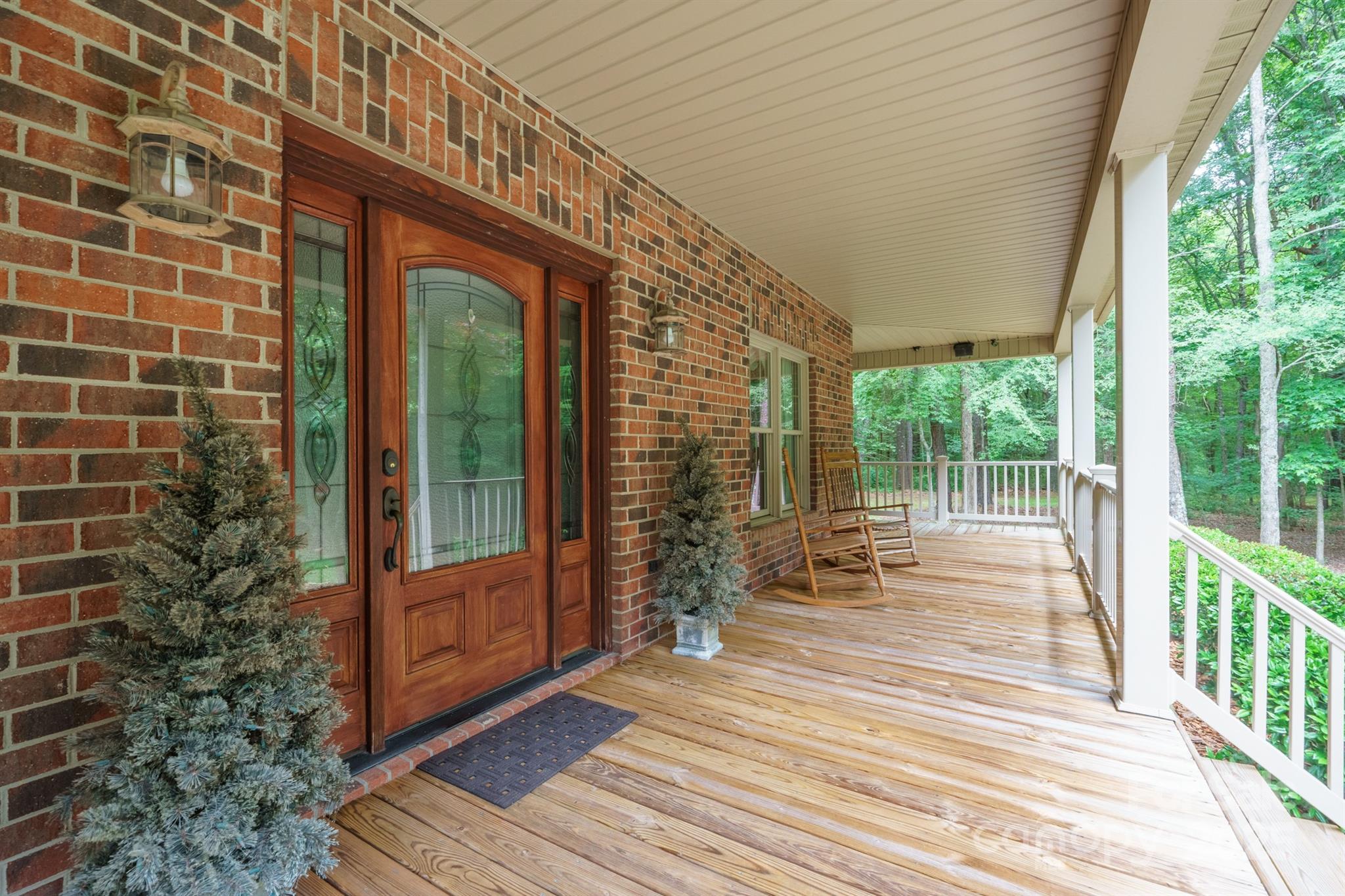 270 North Street Property Photo 7